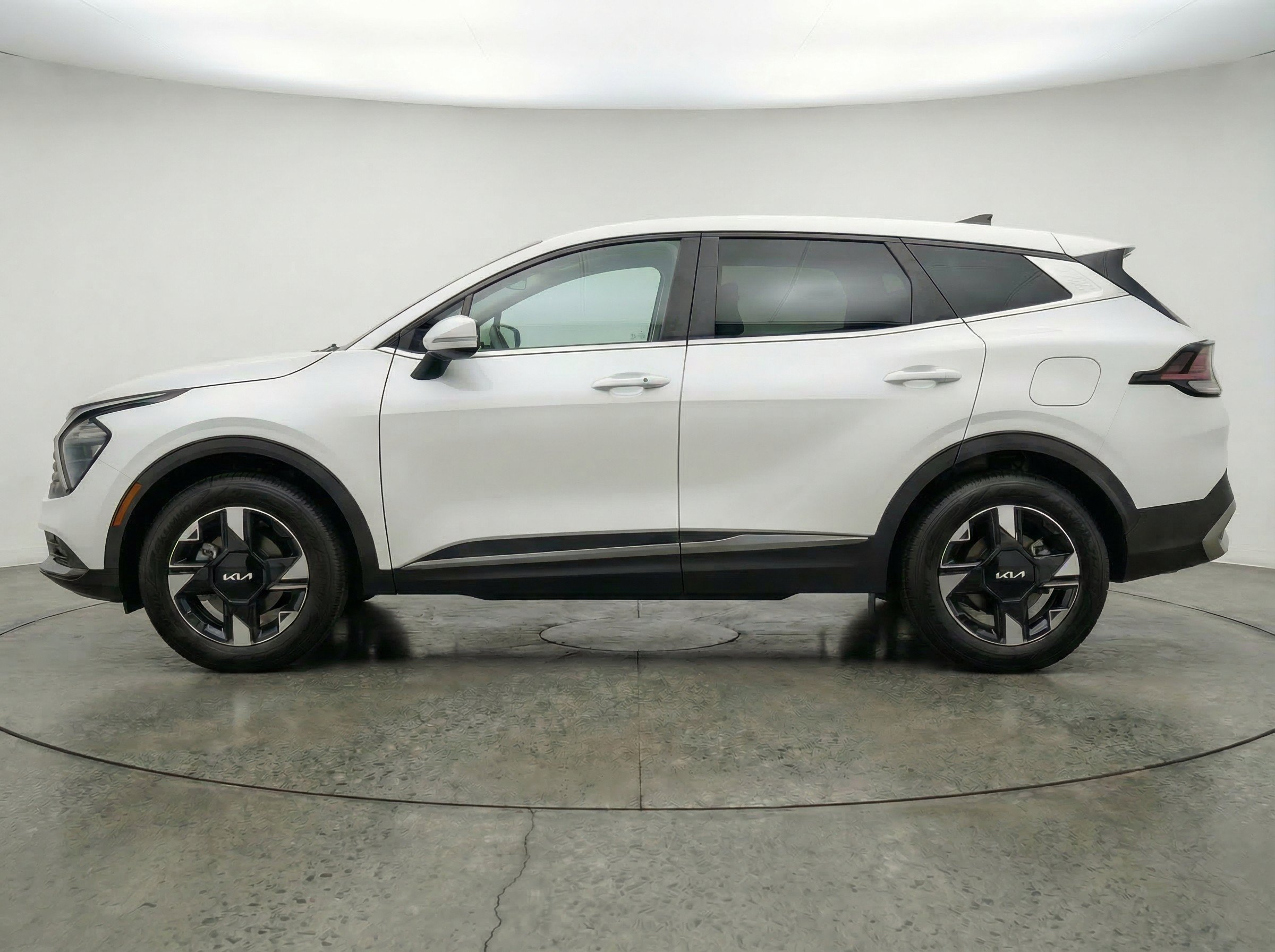 Thumbnail: 2026 Kia Sportage - 5