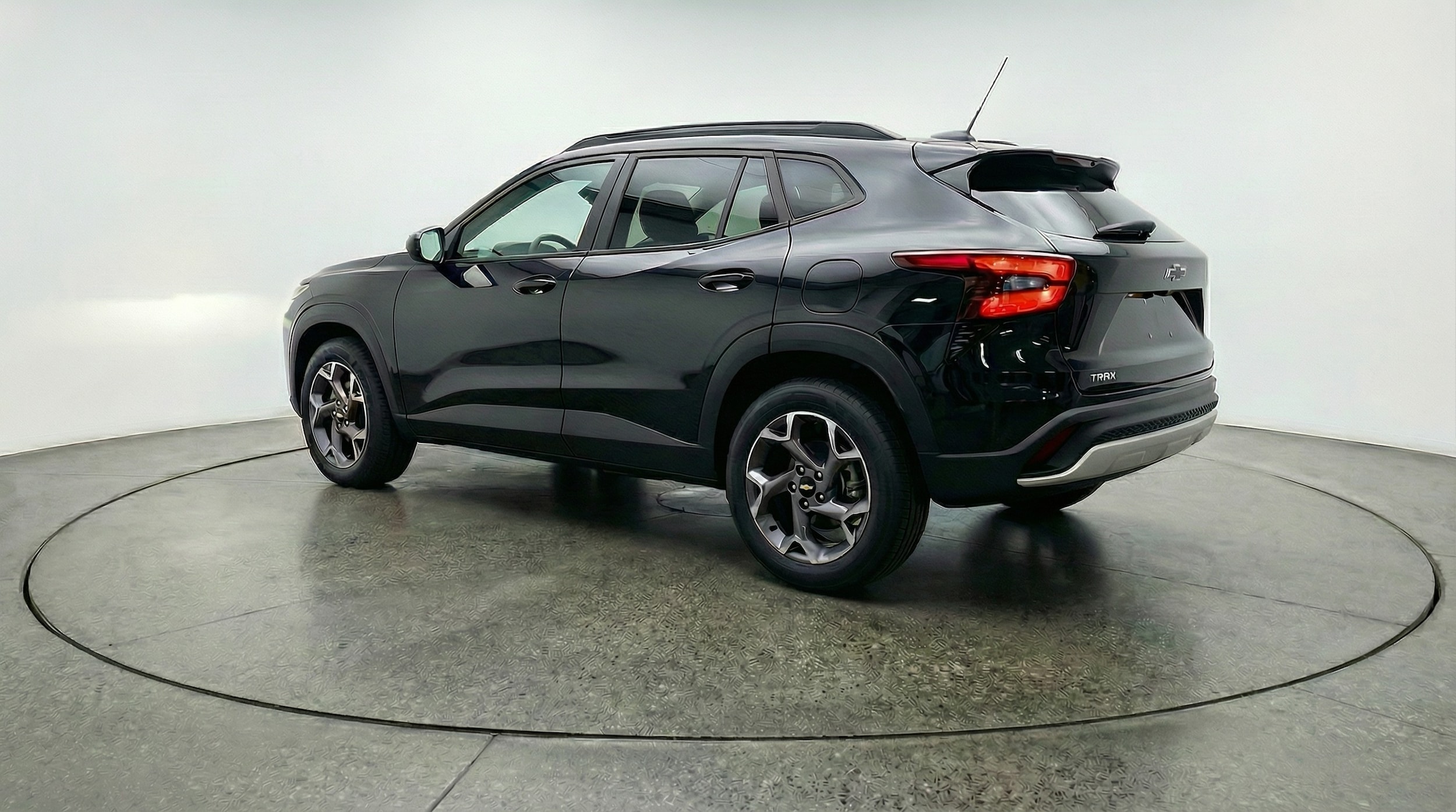 Thumbnail: 2025 Chevrolet Trax - 5