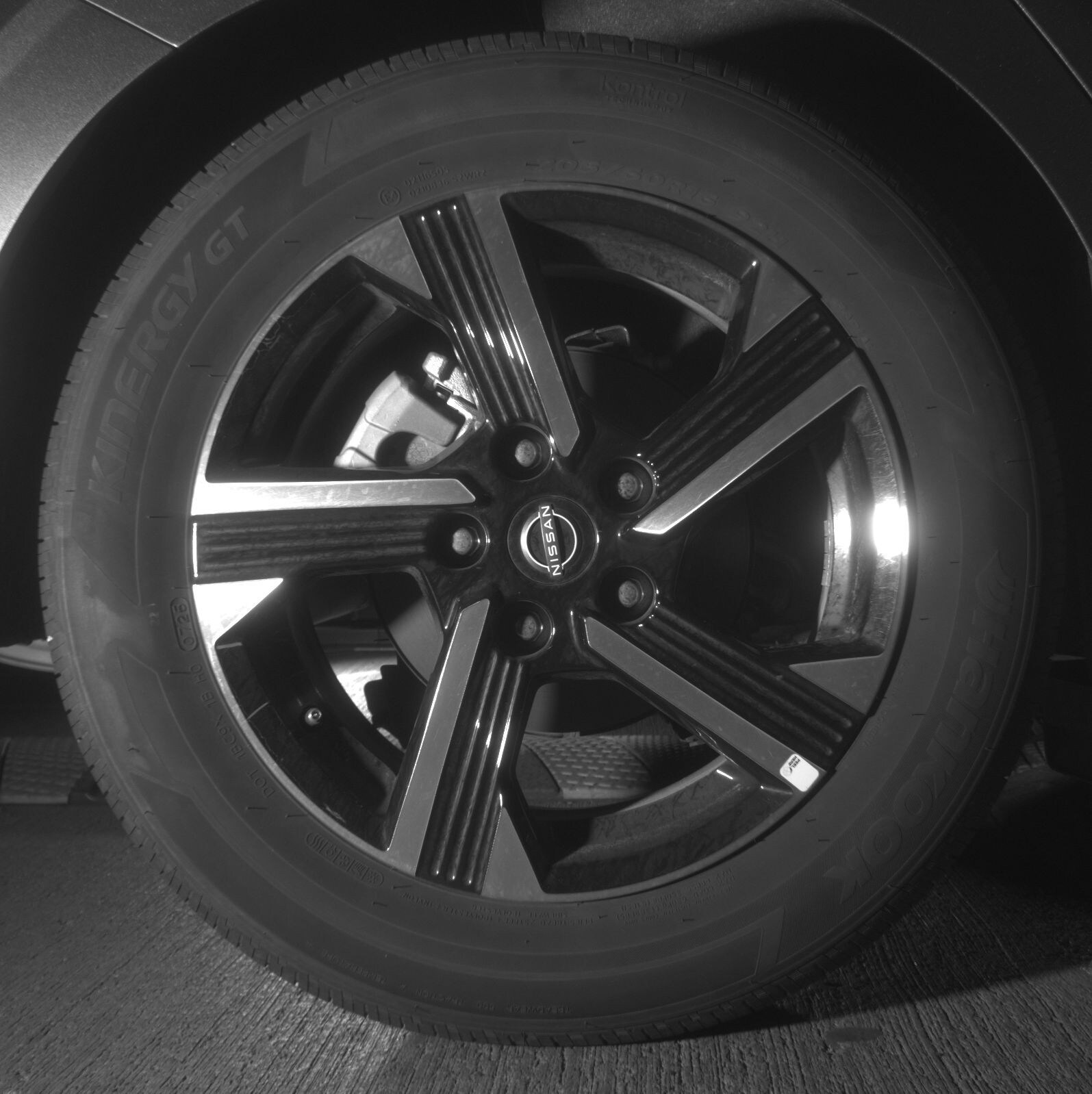 Thumbnail: 2025 Nissan Sentra - 12