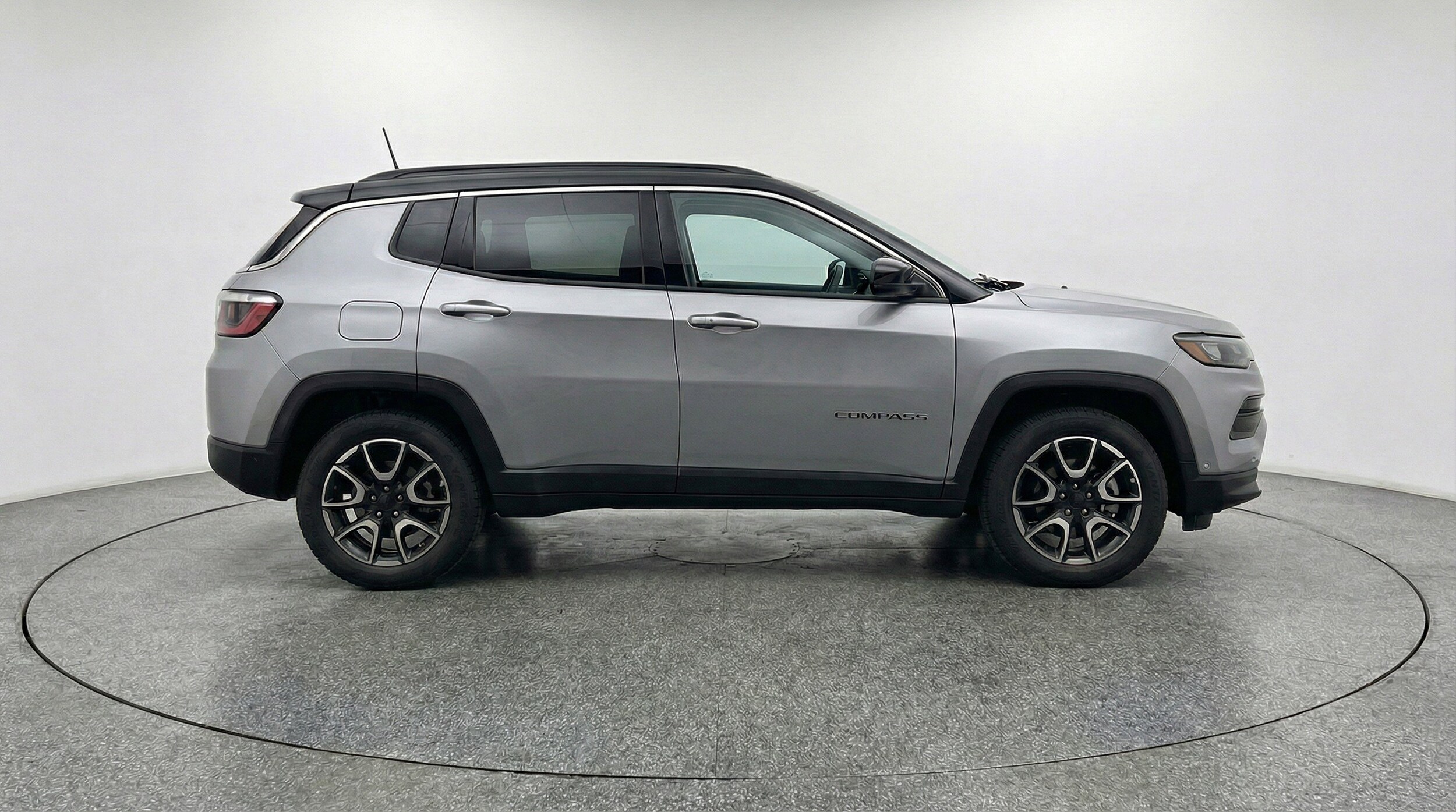 Thumbnail: 2025 Jeep Compass - 11