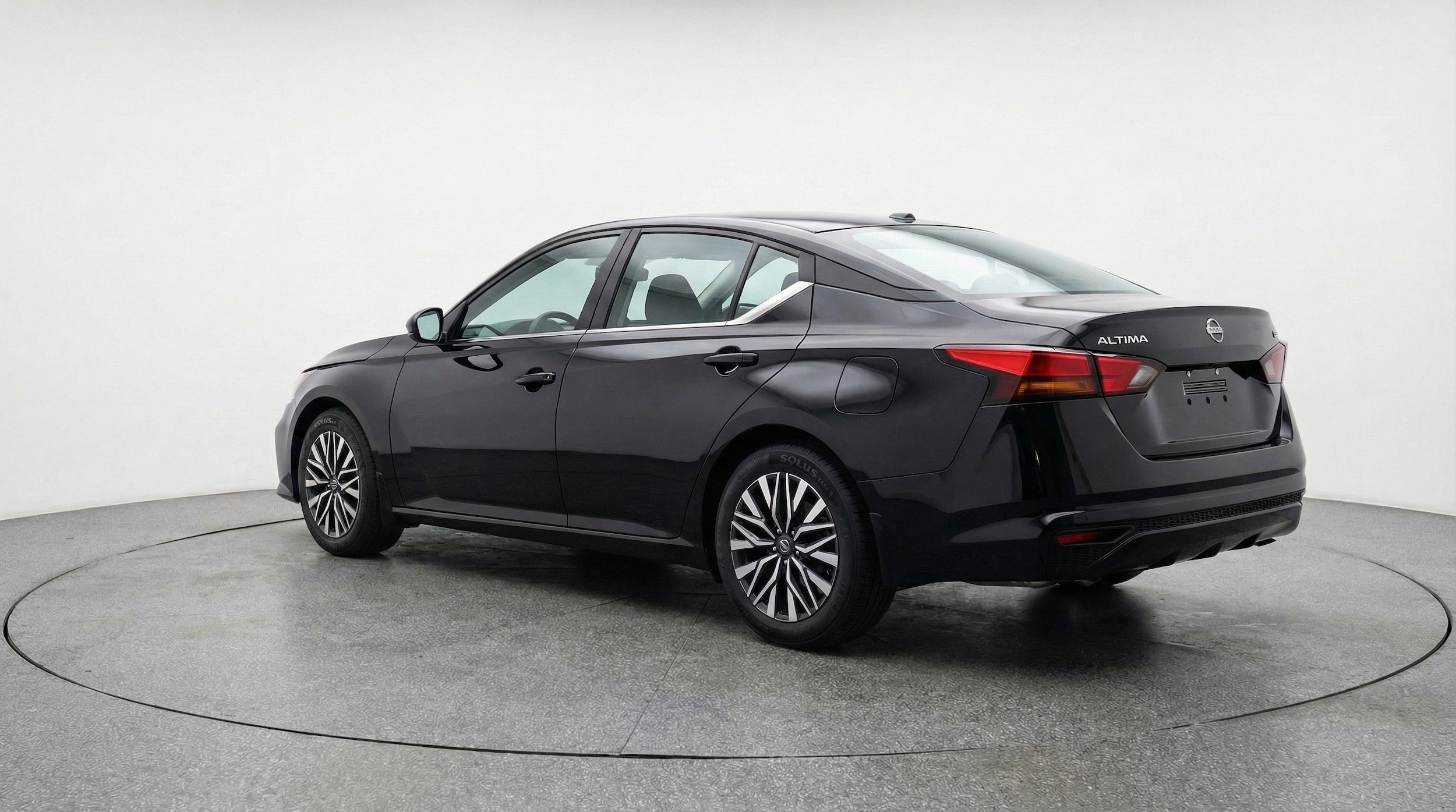 Thumbnail: 2025 Nissan Altima - 6