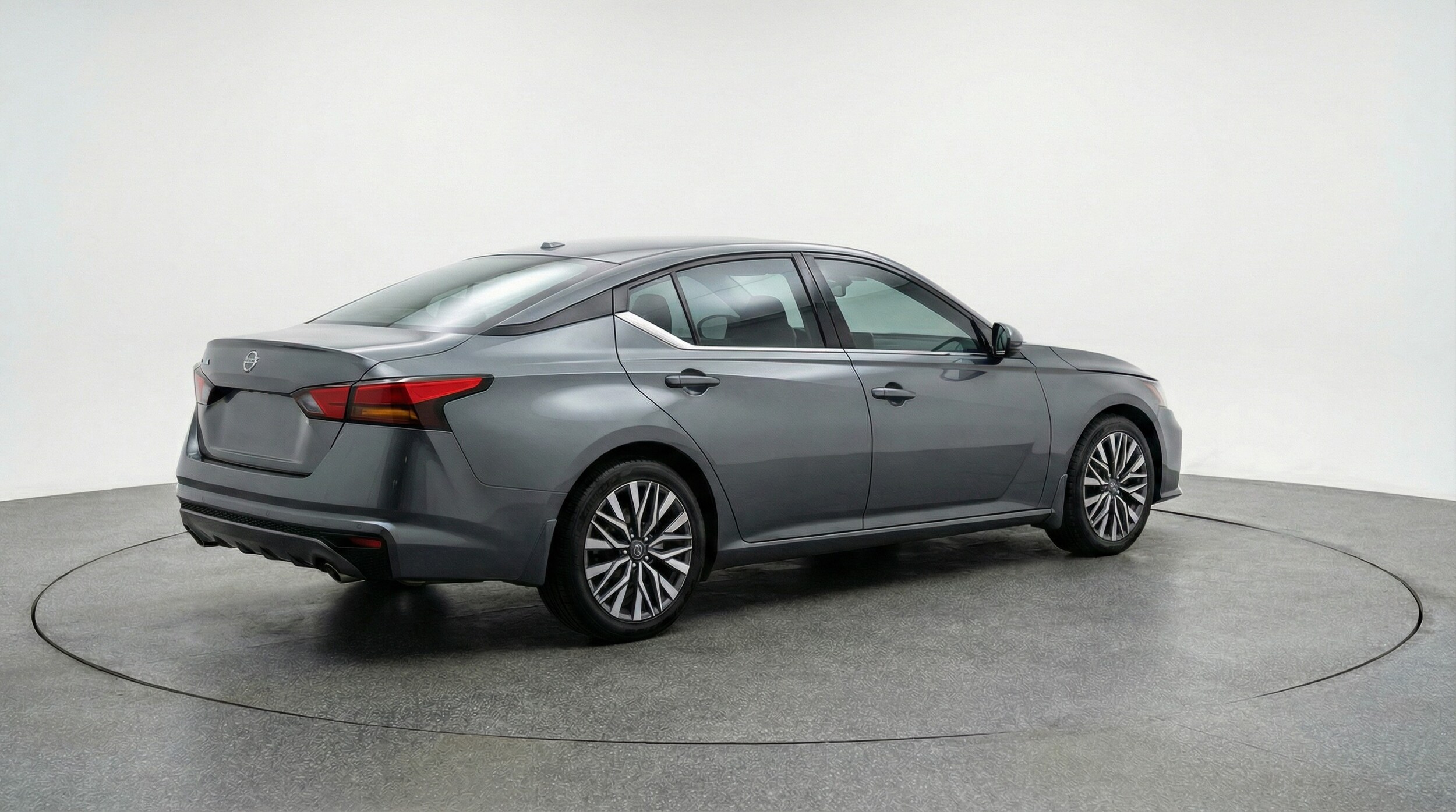 Thumbnail: 2025 Nissan Altima - 7