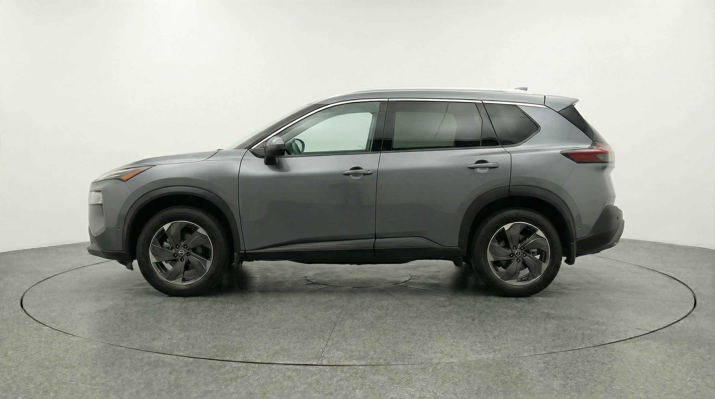 Thumbnail: 2025 Nissan Rogue - 4