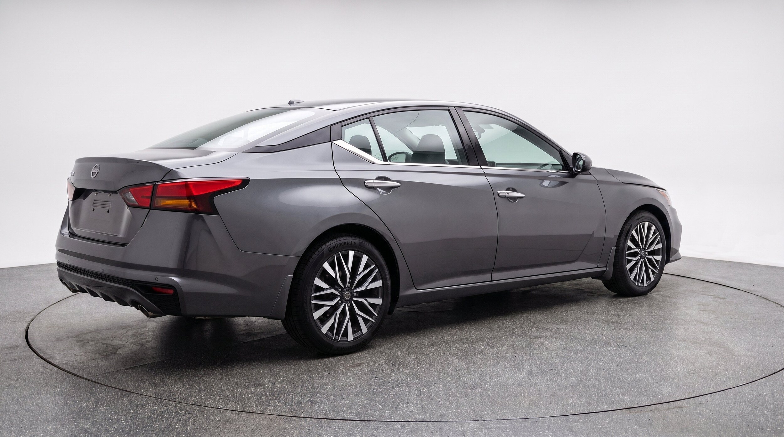 Thumbnail: 2025 Nissan Altima - 9