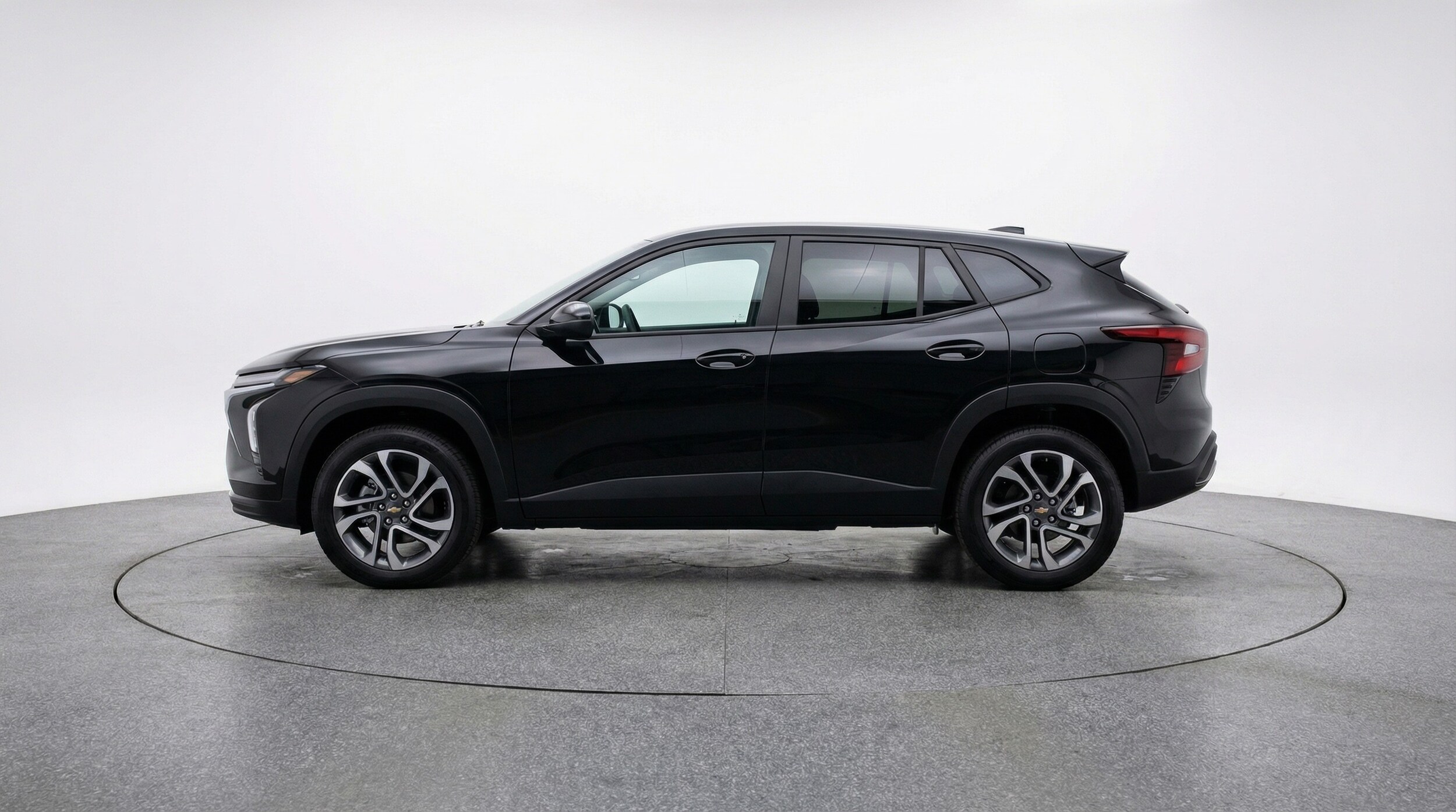 Thumbnail: 2025 Chevrolet Trax - 4