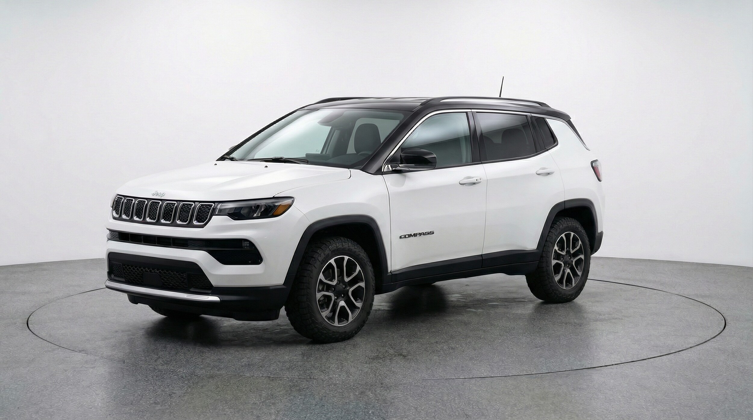 Thumbnail: 2025 Jeep Compass - 3