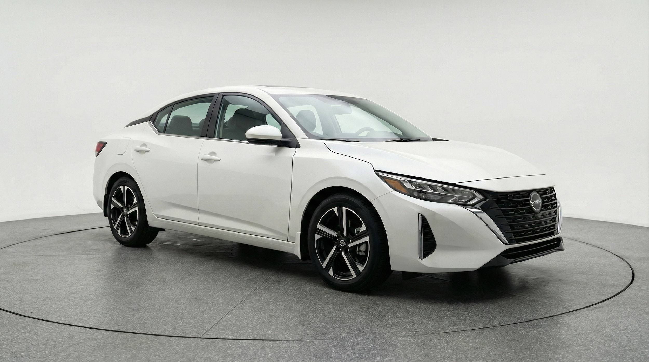 Thumbnail: 2025 Nissan Sentra - 1