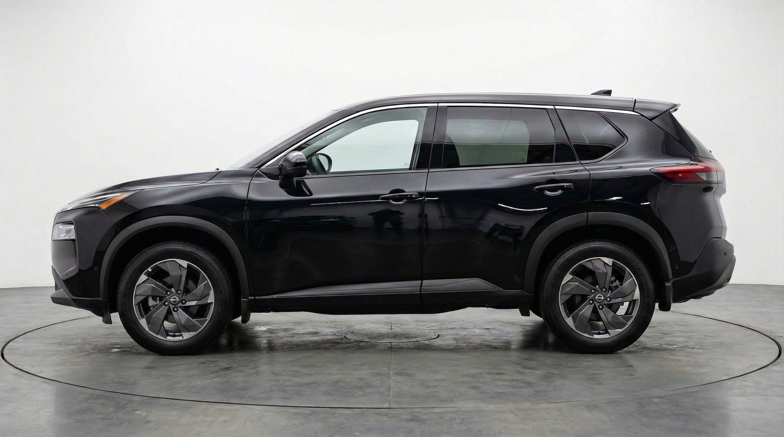 Thumbnail: 2025 Nissan Rogue - 5