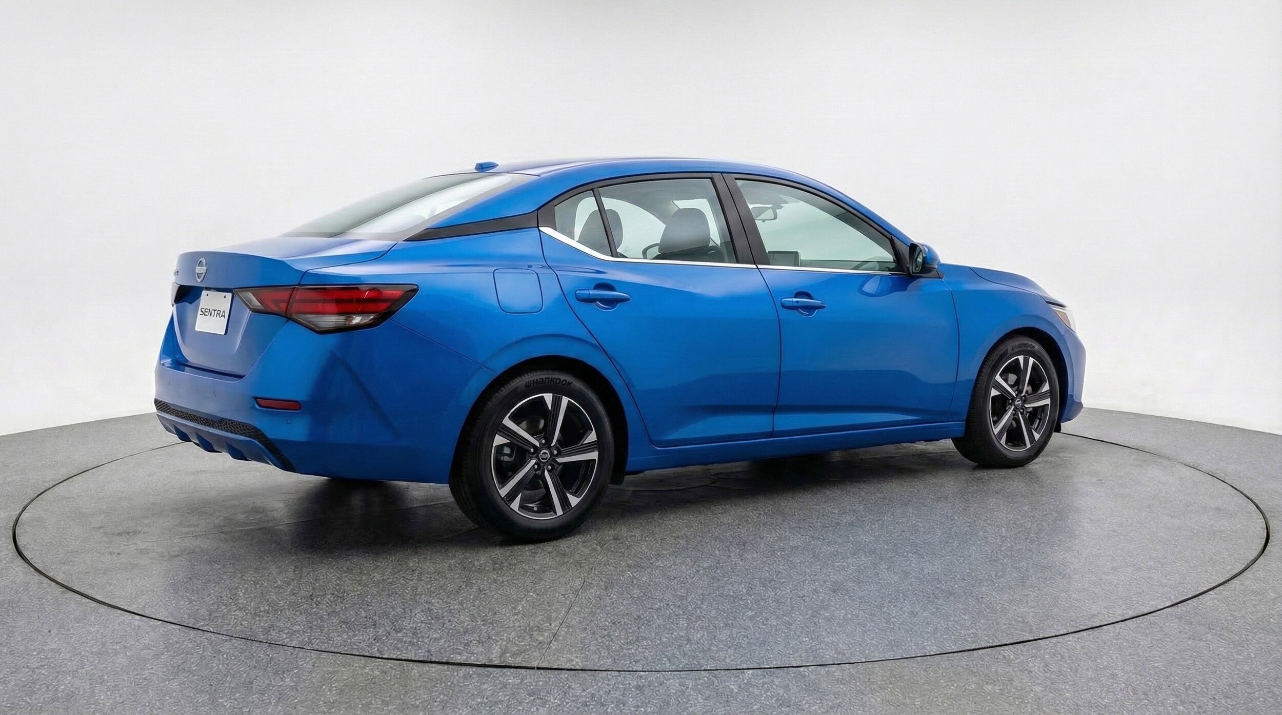 Thumbnail: 2025 Nissan Sentra - 9