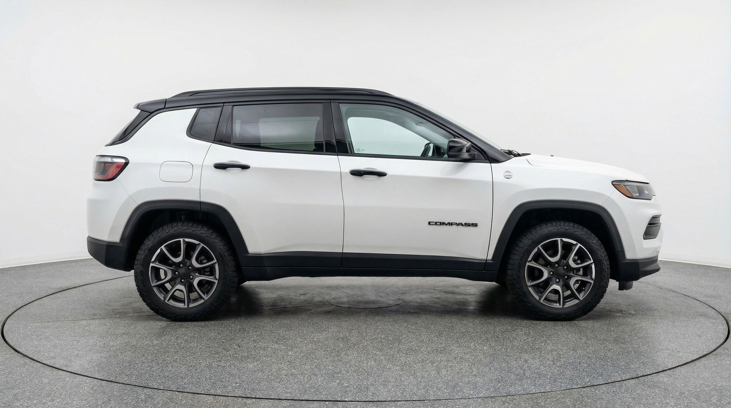 Thumbnail: 2025 Jeep Compass - 11