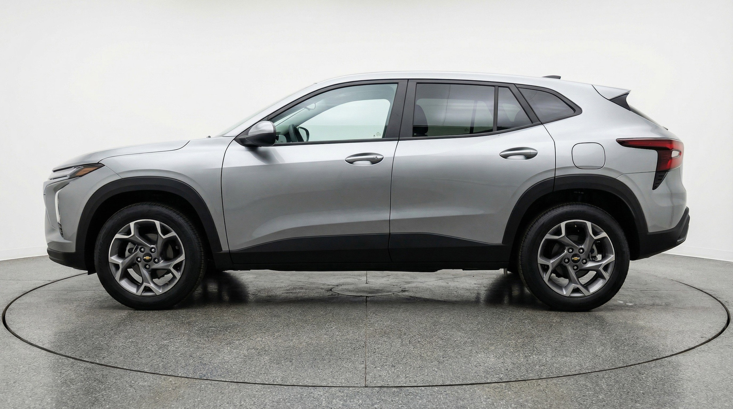 Thumbnail: 2025 Chevrolet Trax - 5