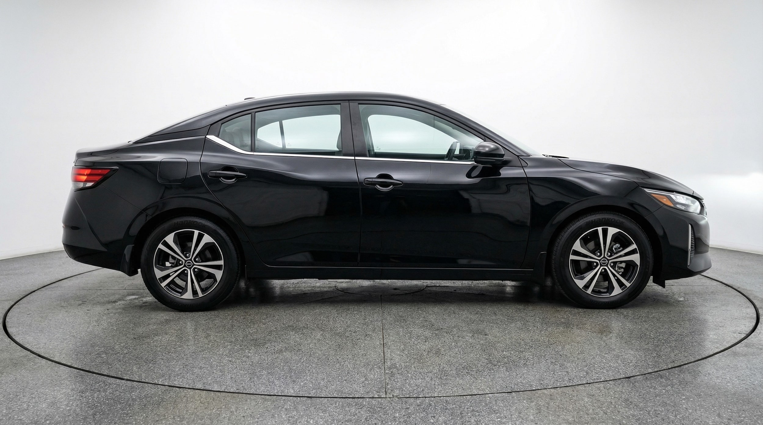 Thumbnail: 2025 Nissan Sentra - 8