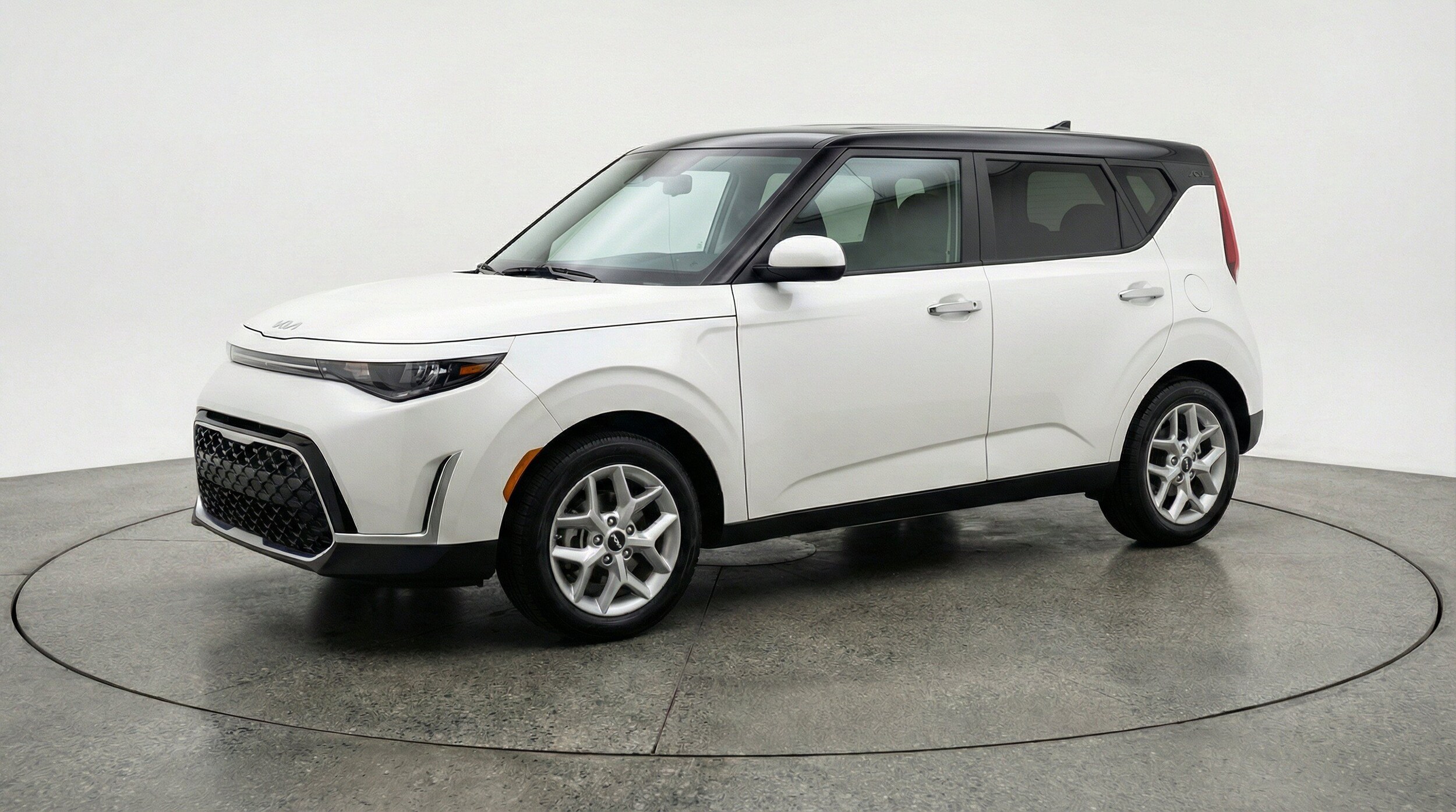 Thumbnail: 2025 Kia Soul - 3