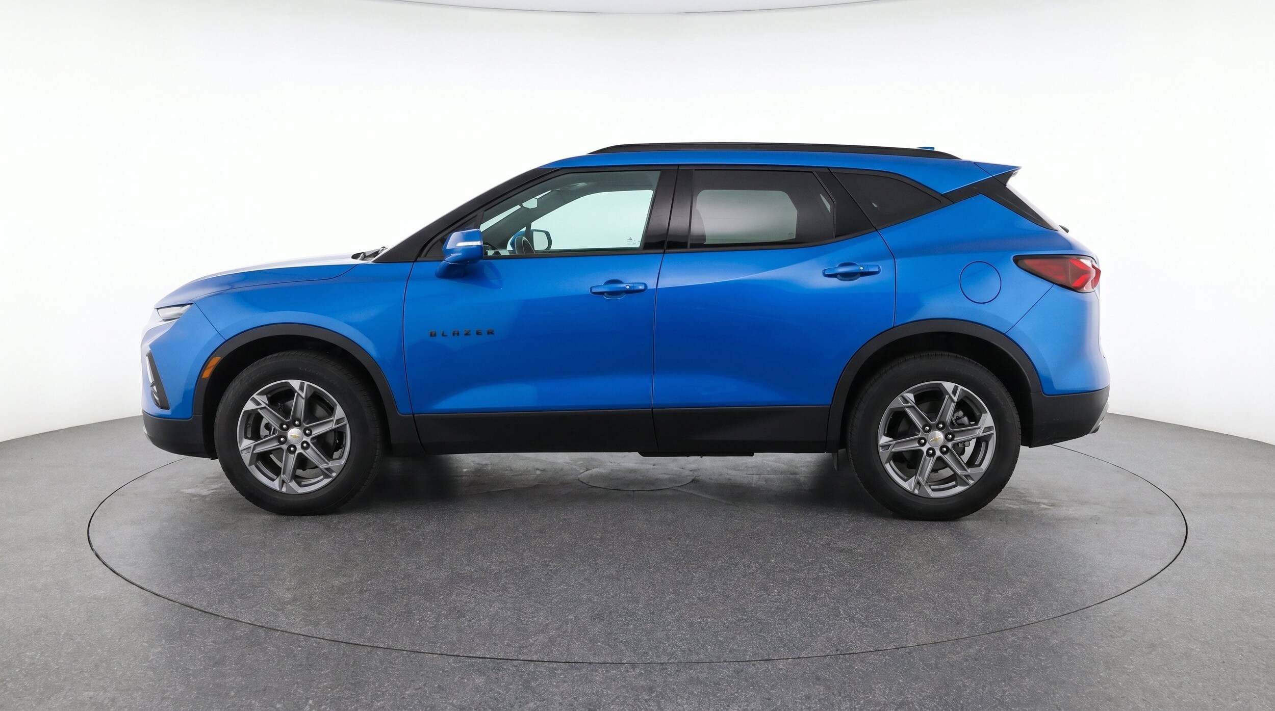 Thumbnail: 2025 Chevrolet Blazer - 5