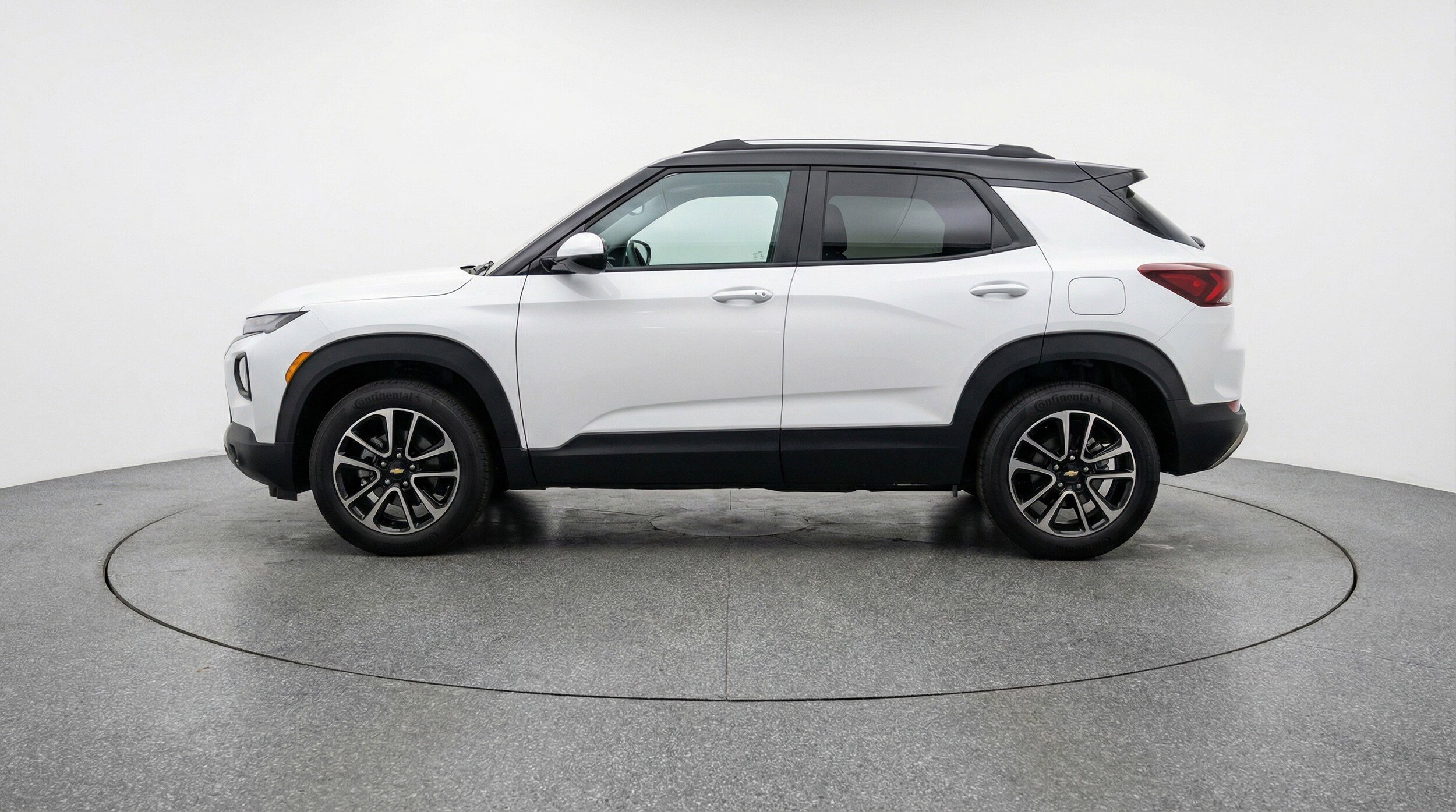 Thumbnail: 2025 Chevrolet TrailBlazer - 5