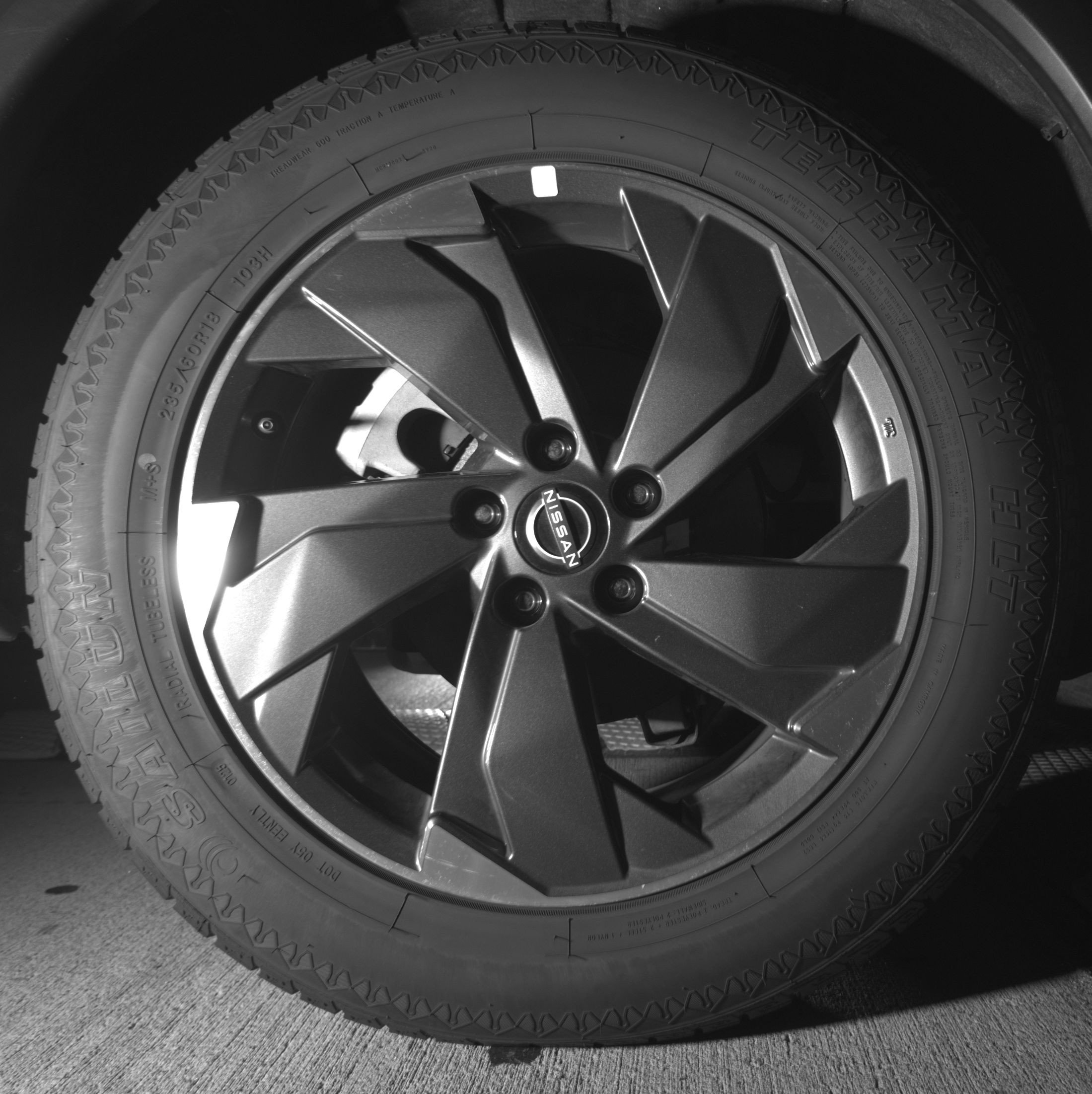 Thumbnail: 2025 Nissan Rogue - 15