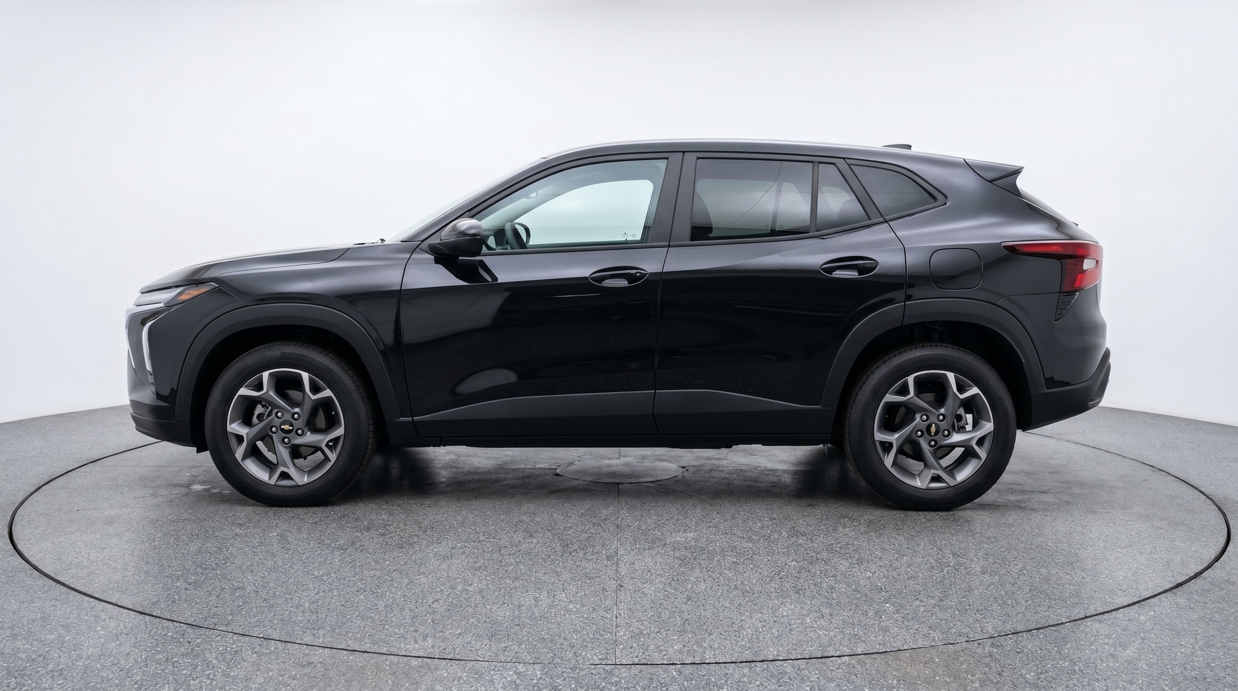 Thumbnail: 2025 Chevrolet Trax - 4