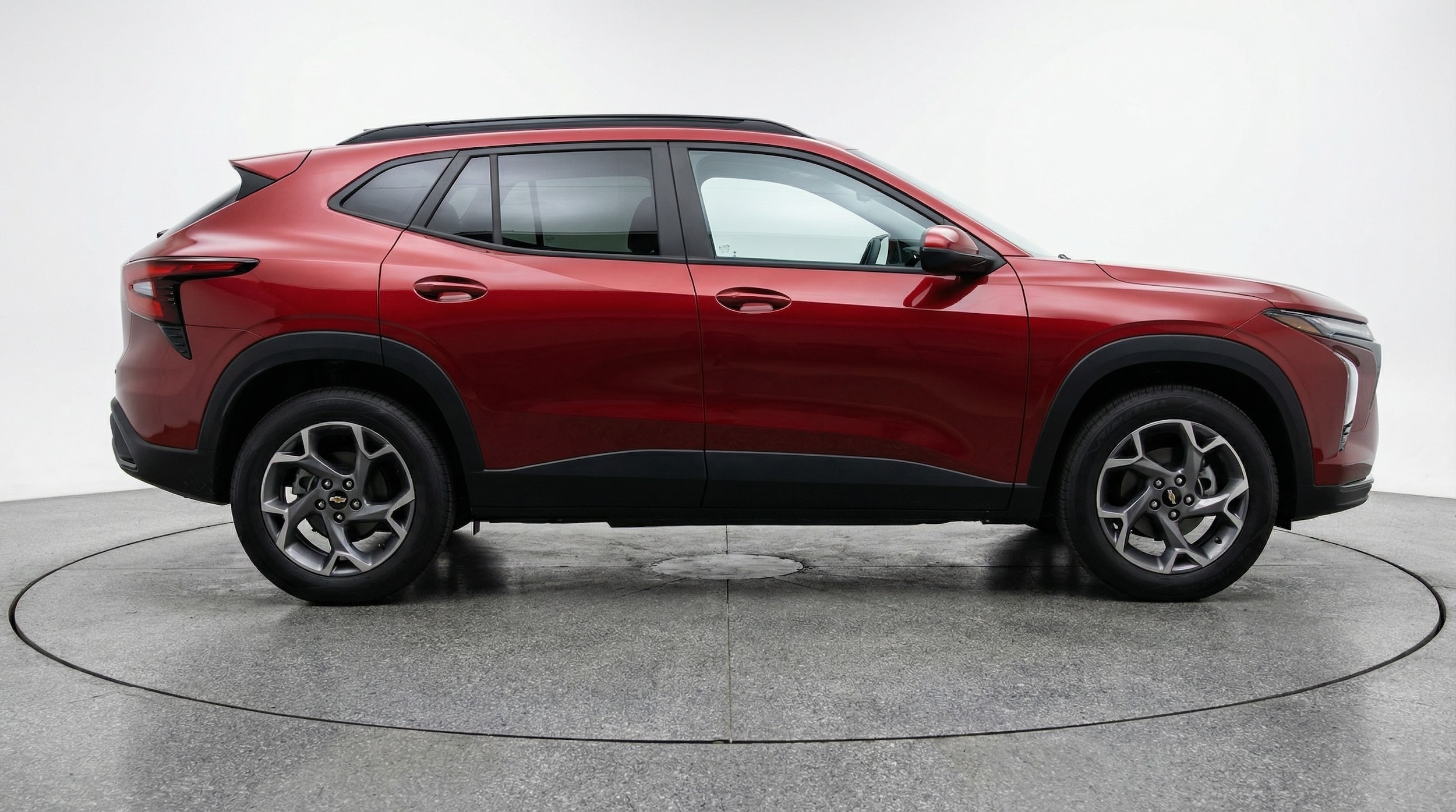 Thumbnail: 2025 Chevrolet Trax - 8