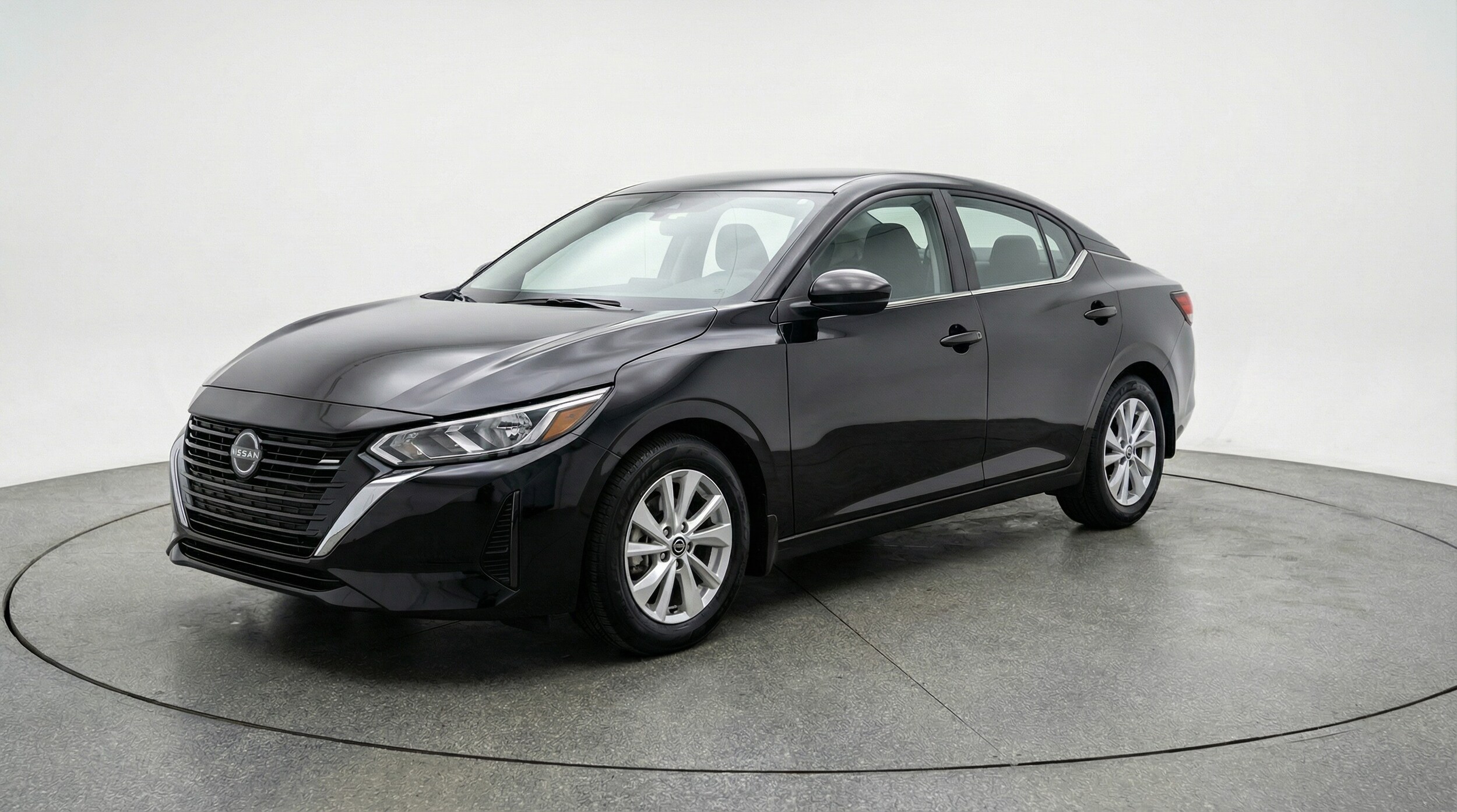 Thumbnail: 2025 Nissan Sentra - 3