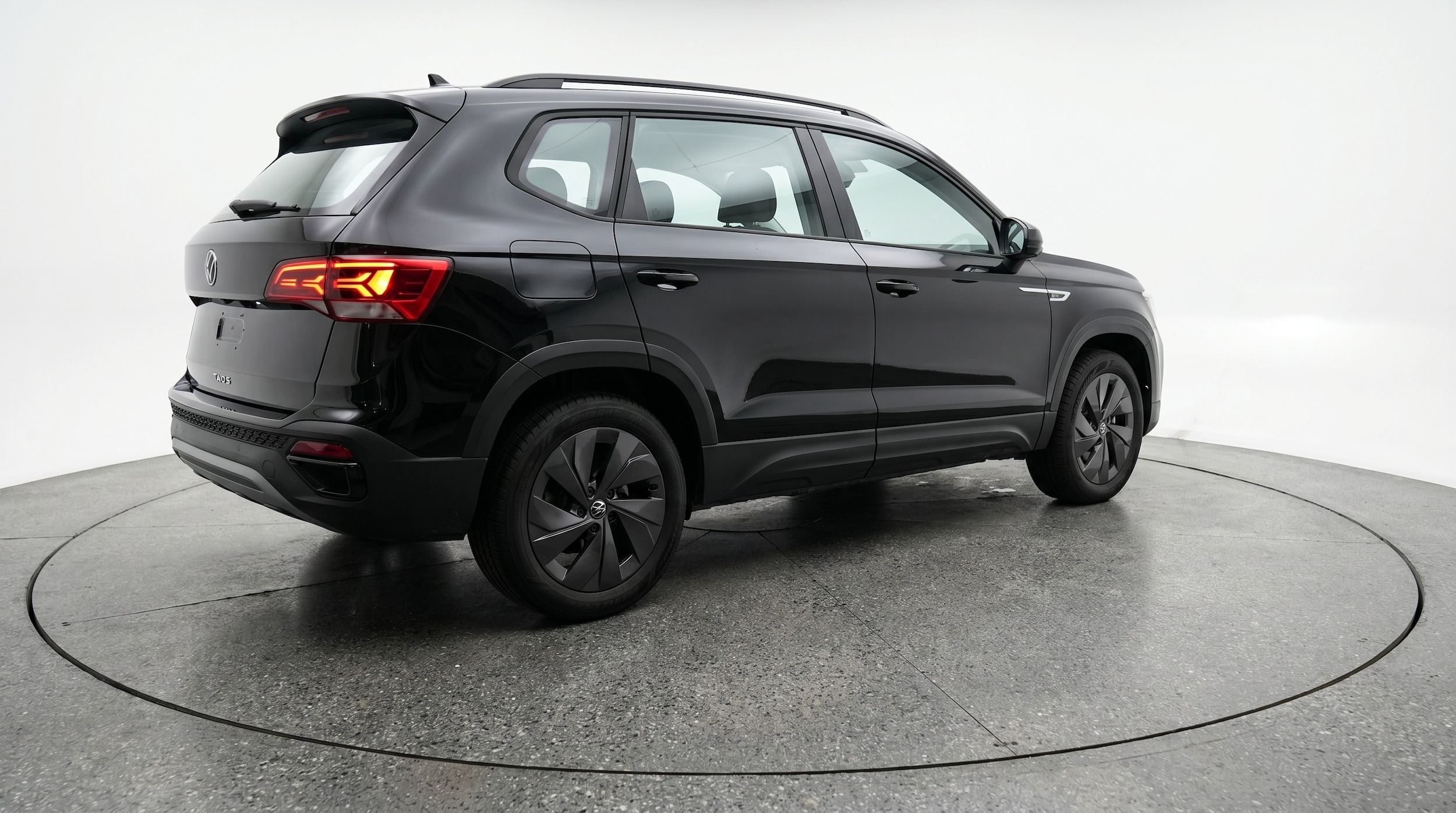 Thumbnail: 2026 Volkswagen Taos - 7