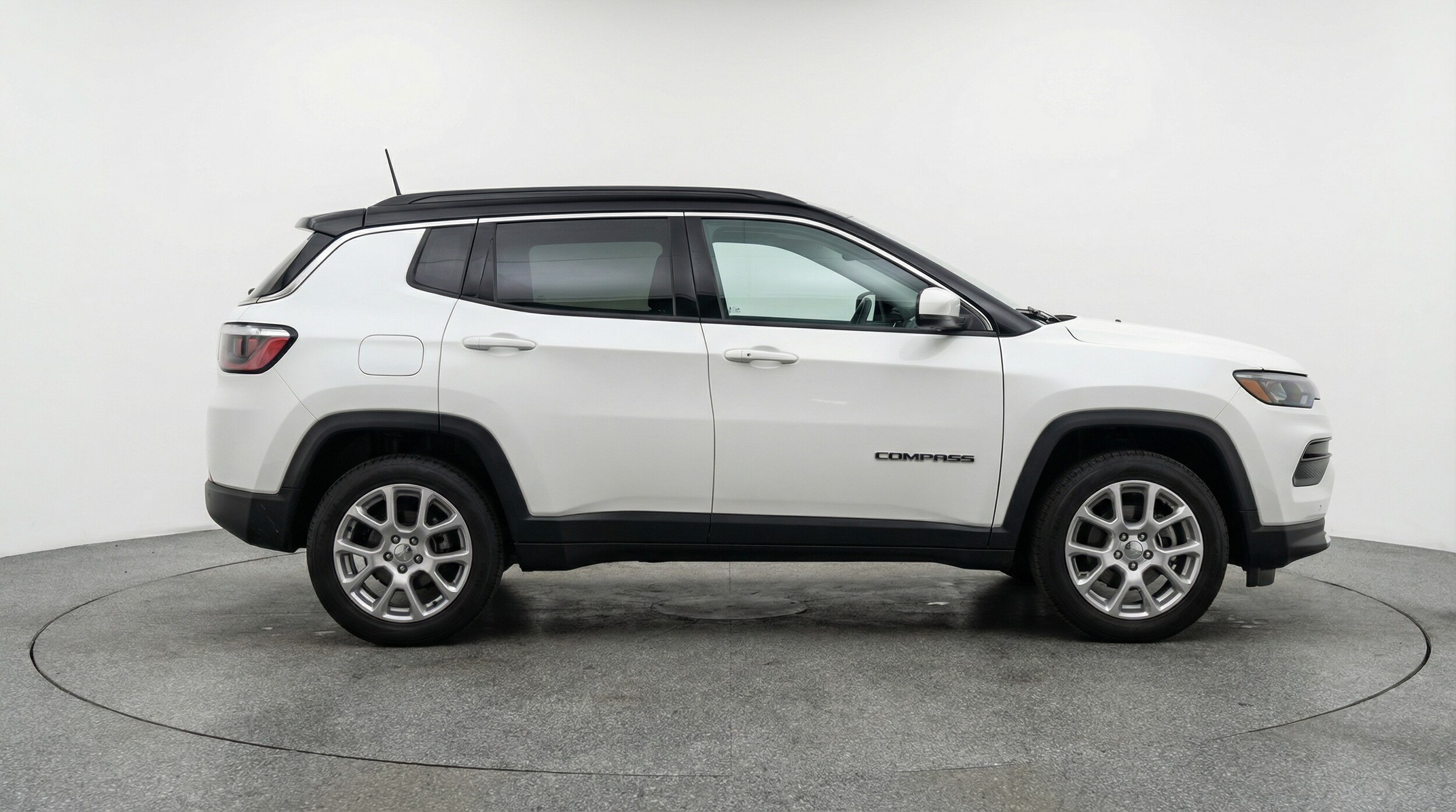 Thumbnail: 2025 Jeep Compass - 8