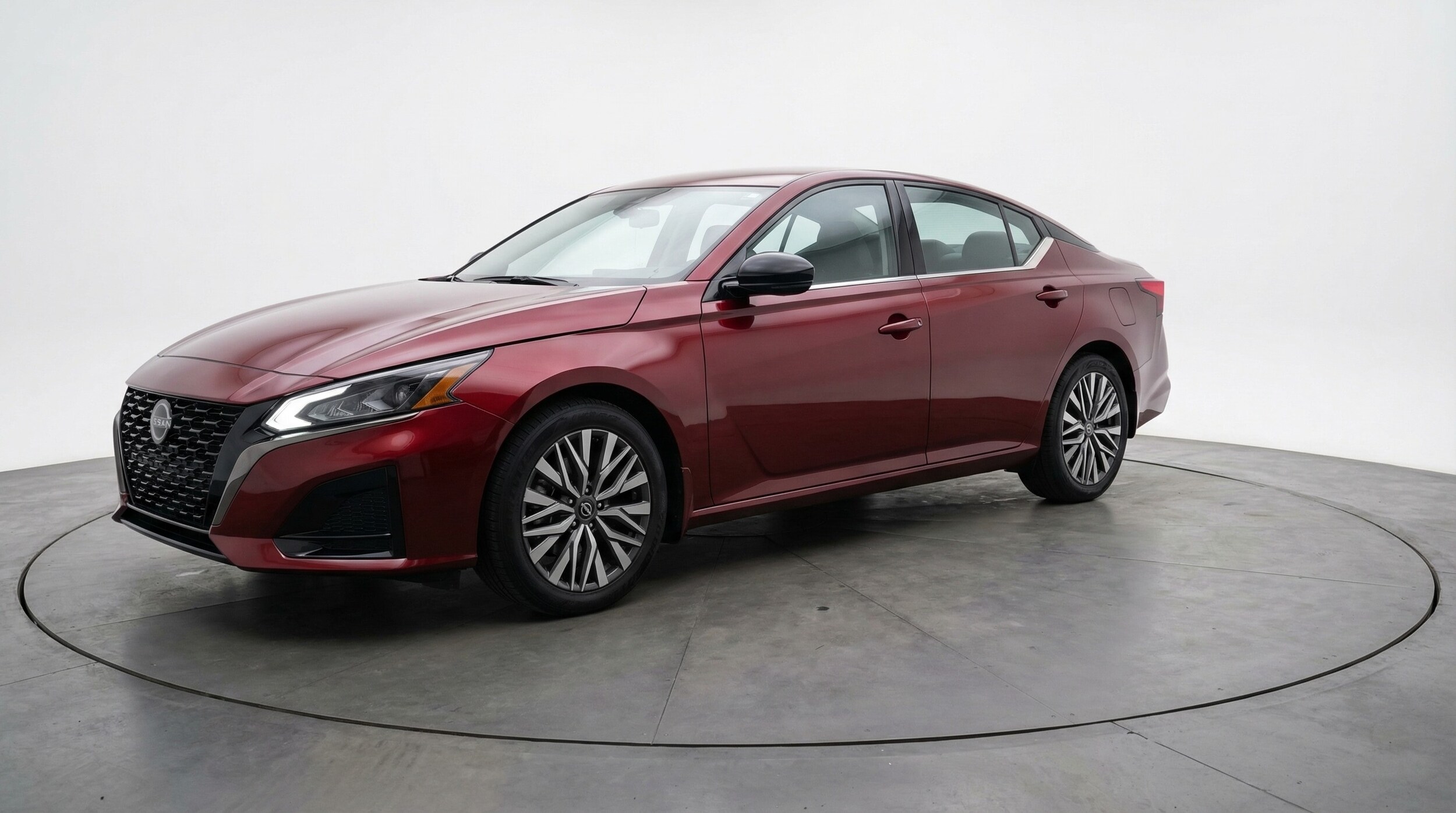 Thumbnail: 2025 Nissan Altima - 3