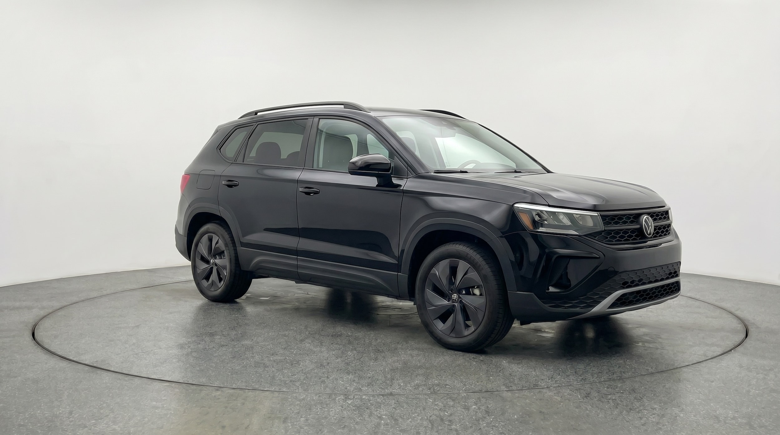Thumbnail: 2026 Volkswagen Taos - 1