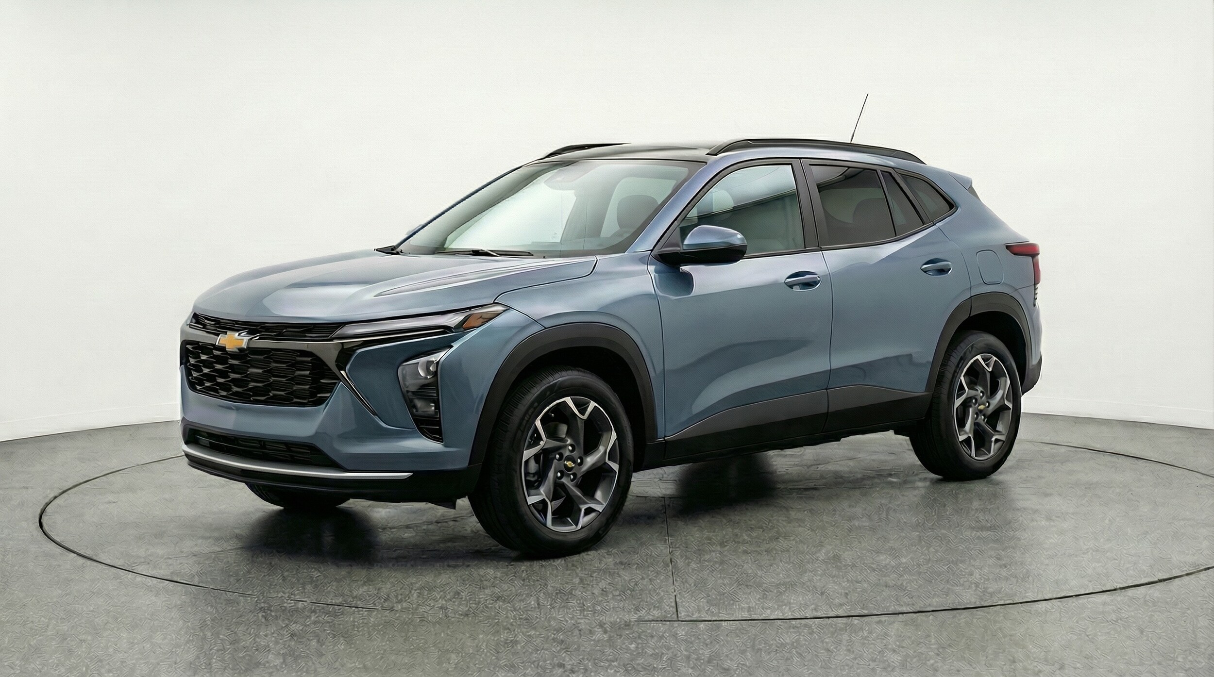 Thumbnail: 2025 Chevrolet Trax - 3