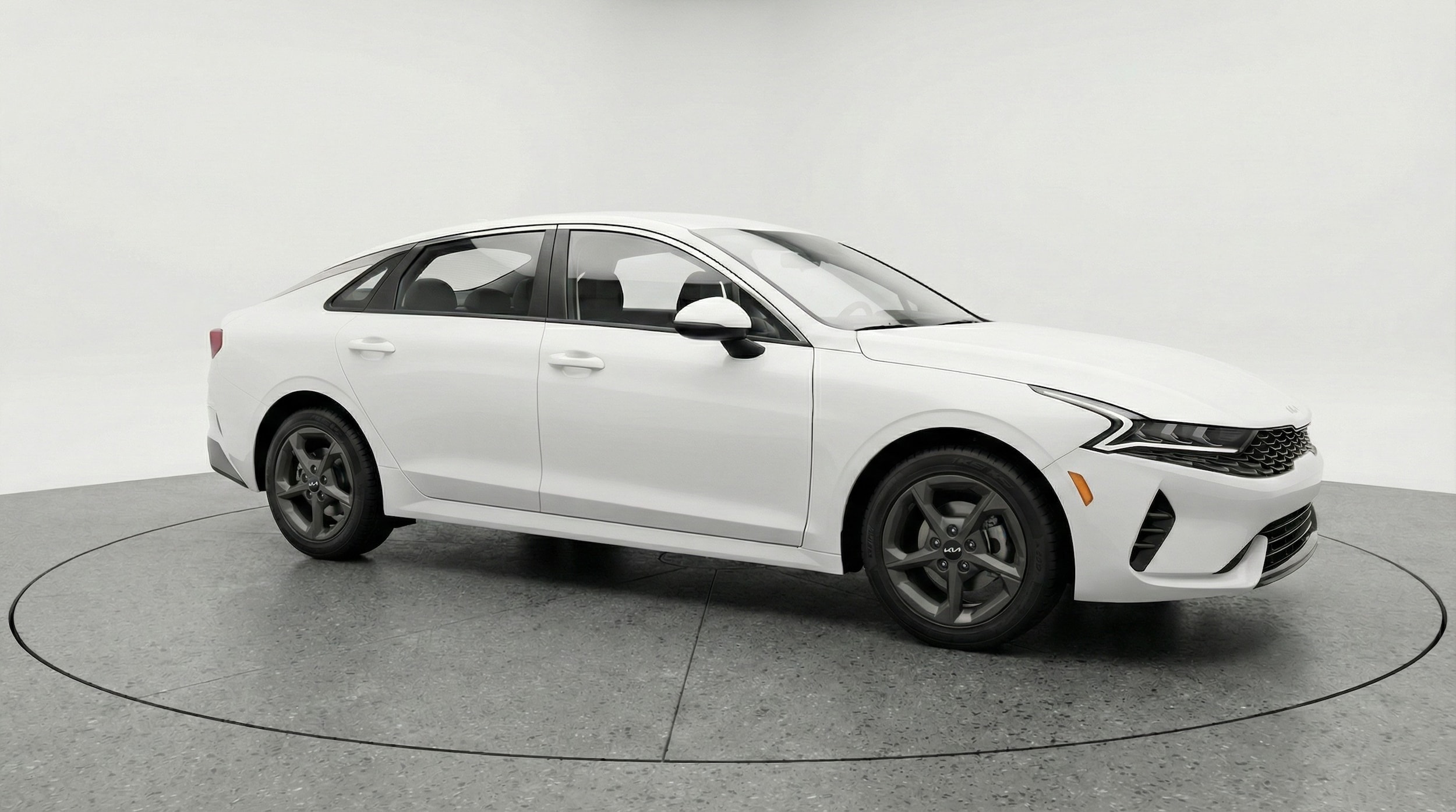 Thumbnail: 2025 Kia K4 - 1