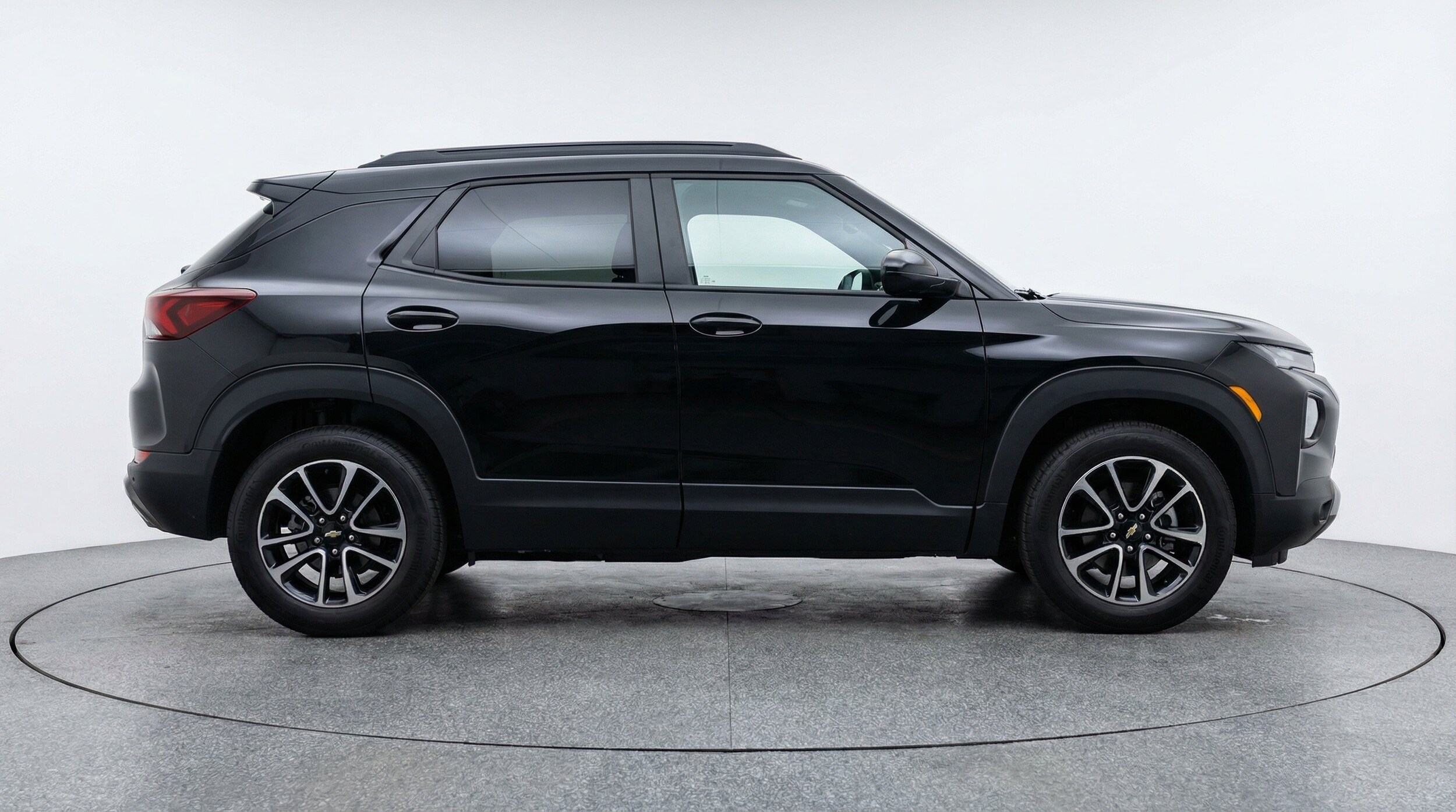Thumbnail: 2025 Chevrolet TrailBlazer - 11