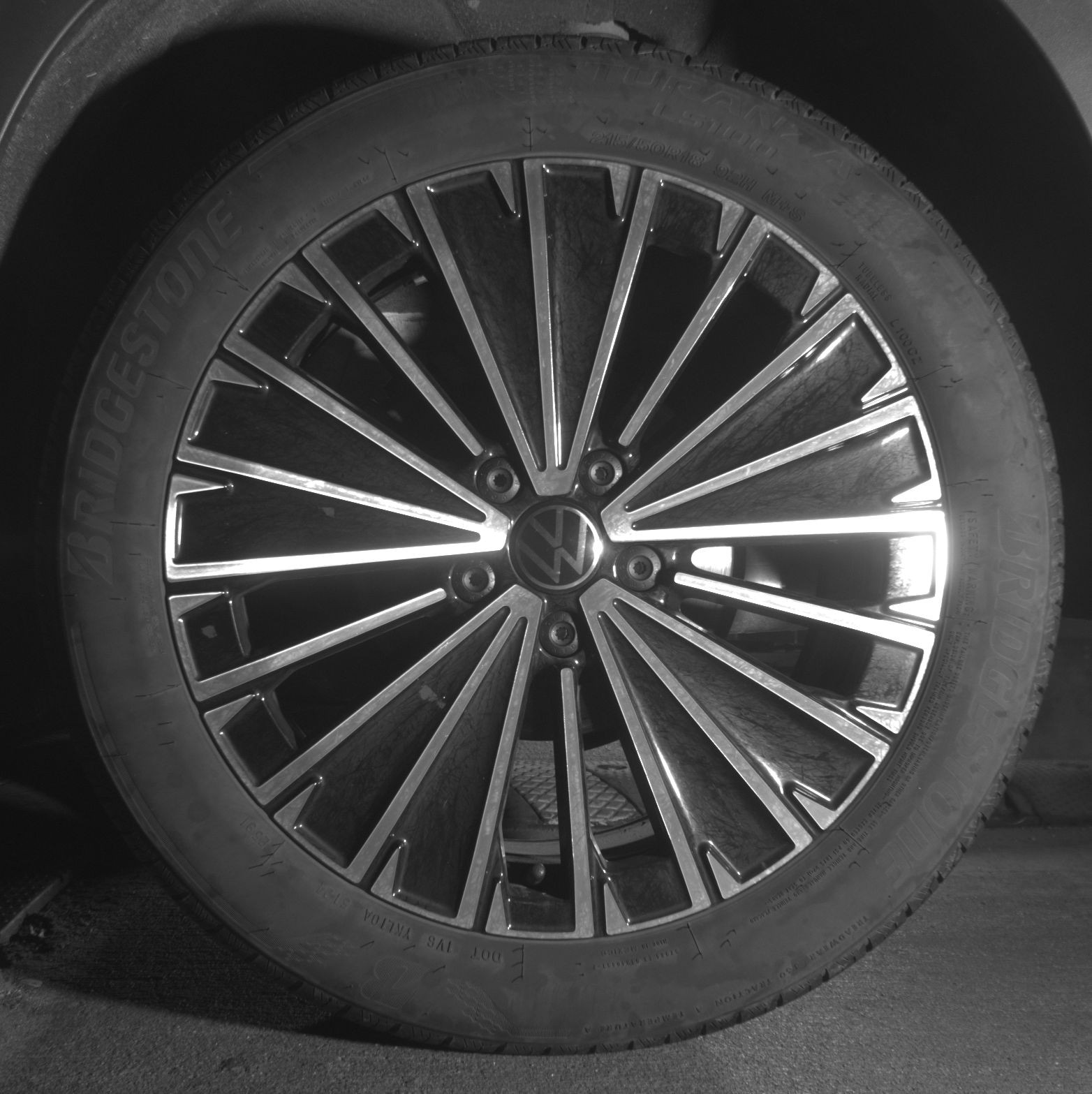 Thumbnail: 2025 Volkswagen Taos - 11