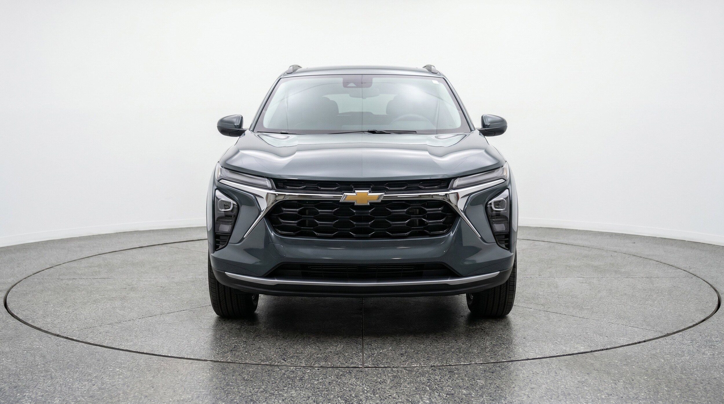 Thumbnail: 2025 Chevrolet Trax - 2