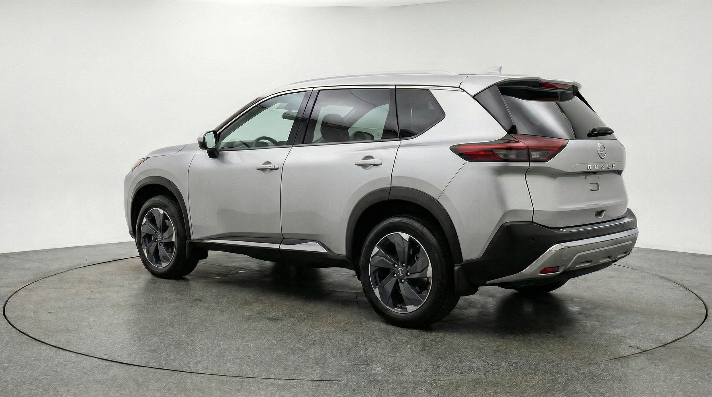 Thumbnail: 2025 Nissan Rogue - 5