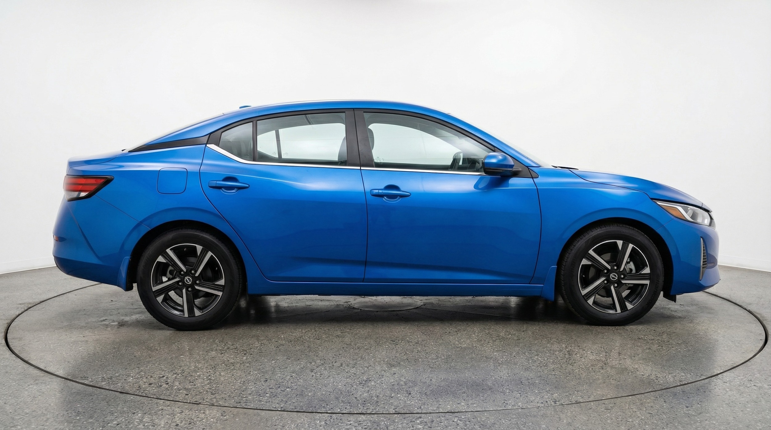 Thumbnail: 2025 Nissan Sentra - 8