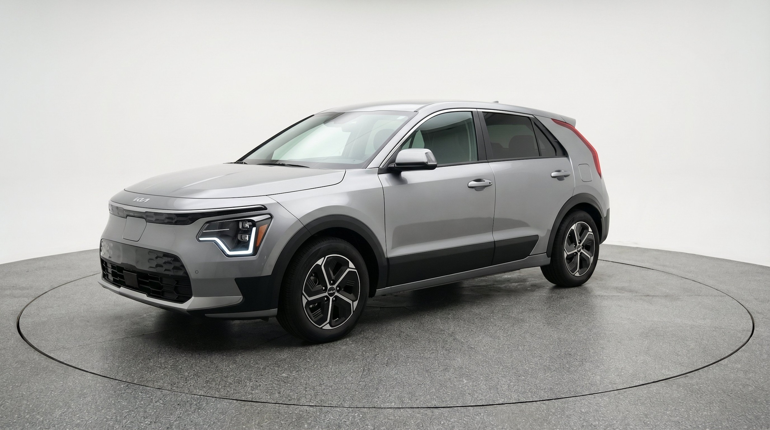 Thumbnail: 2026 Kia Niro - 3