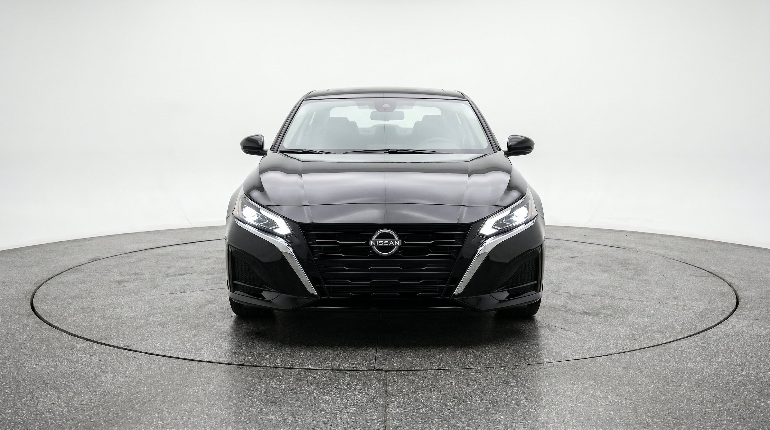 Thumbnail: 2025 Nissan Altima - 2