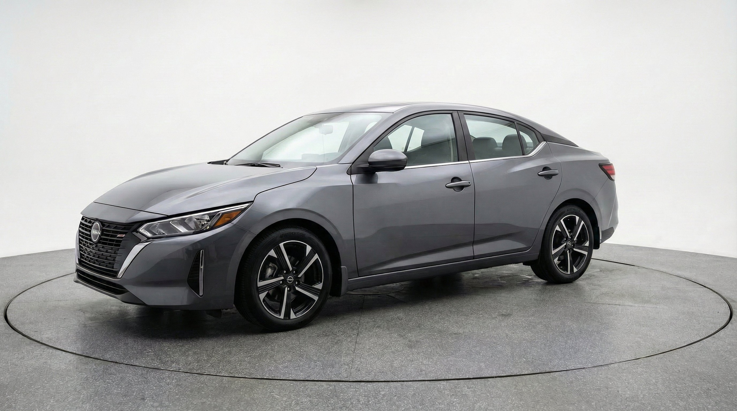Thumbnail: 2025 Nissan Sentra - 3