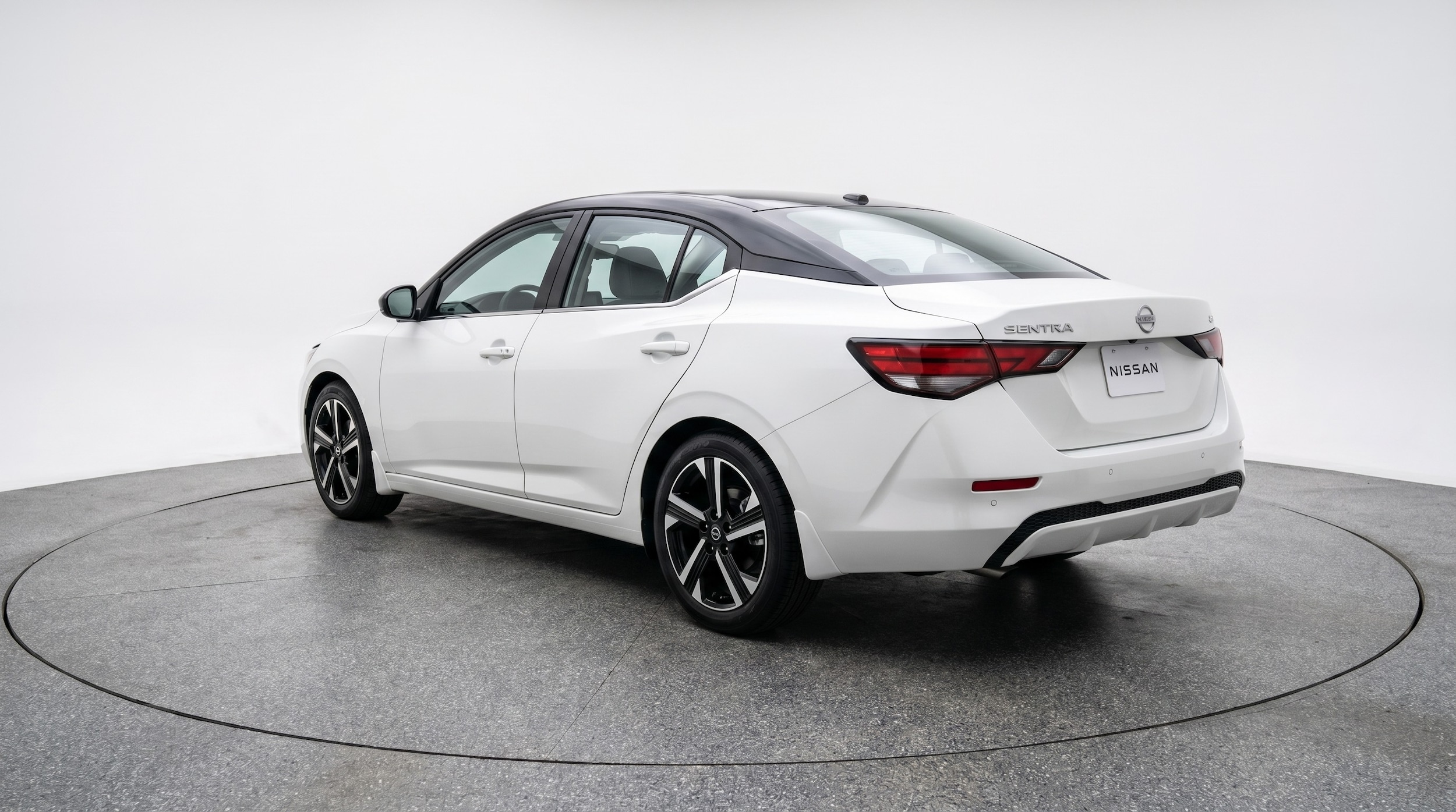Thumbnail: 2025 Nissan Sentra - 5