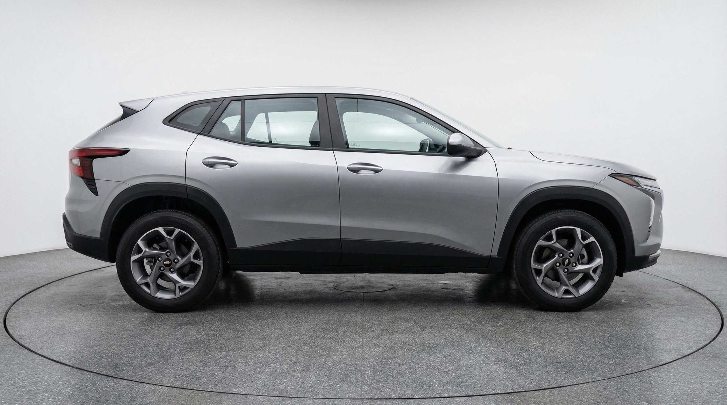 Thumbnail: 2025 Chevrolet Trax - 11