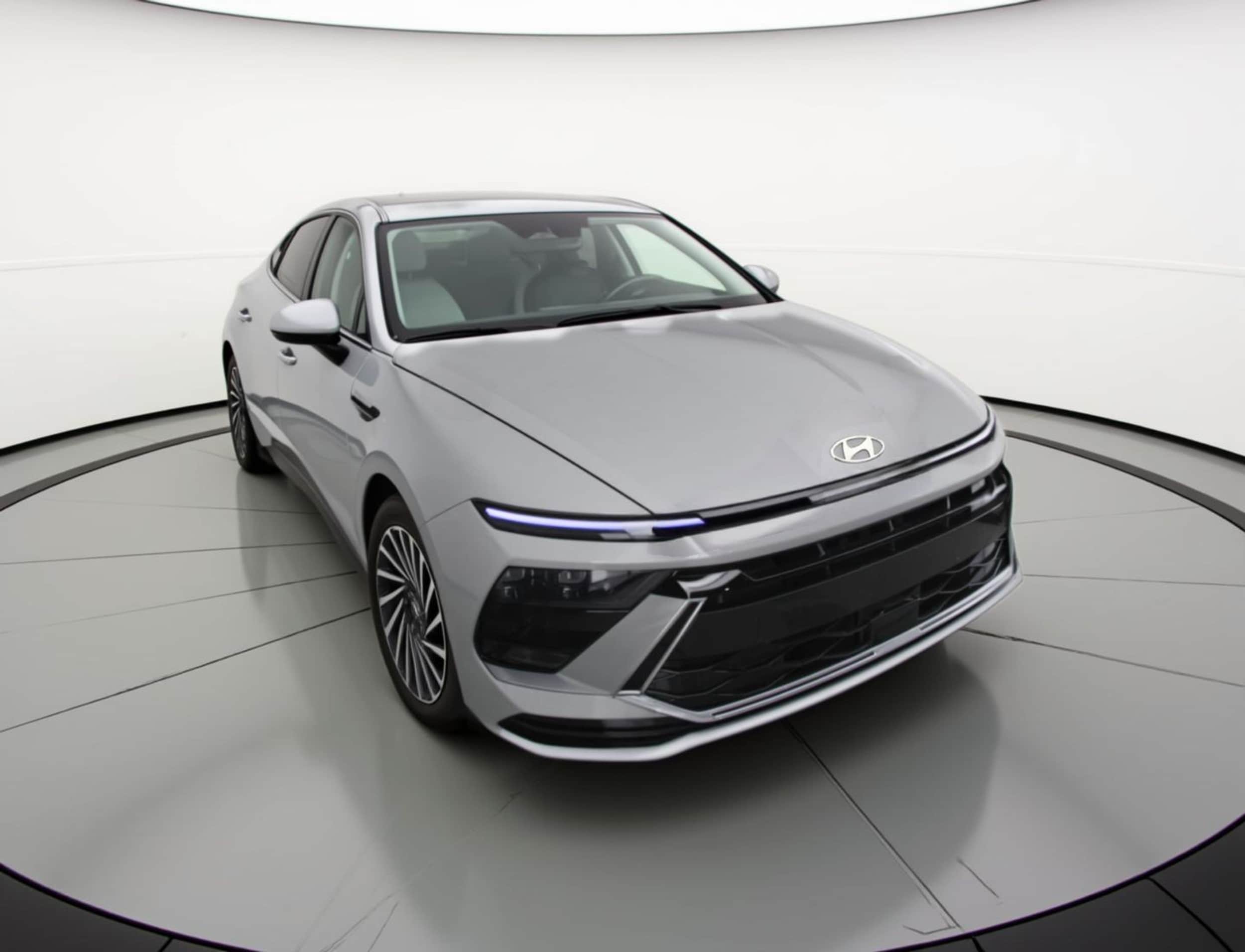 Thumbnail: 2025 Hyundai Sonata - 1