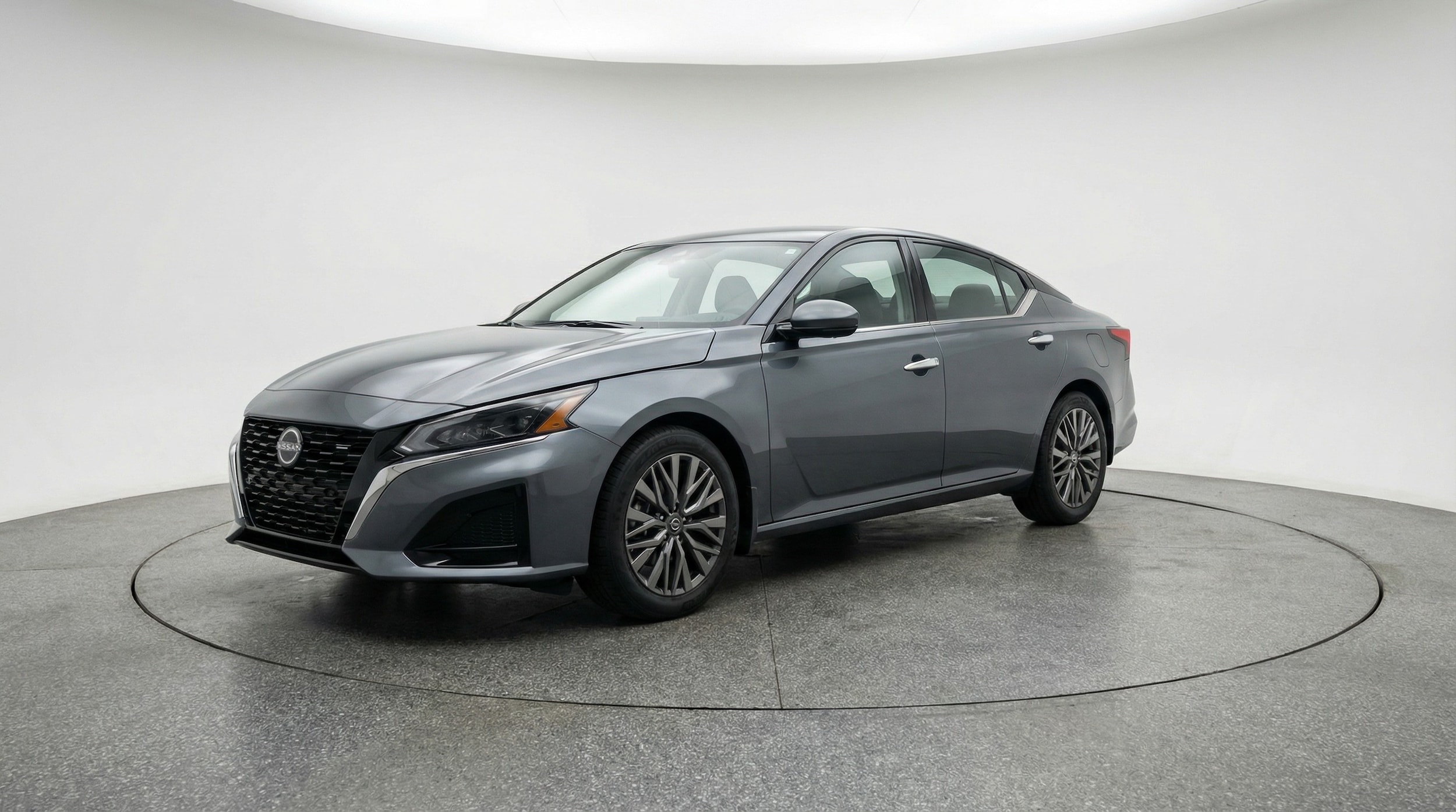 Thumbnail: 2025 Nissan Altima - 3