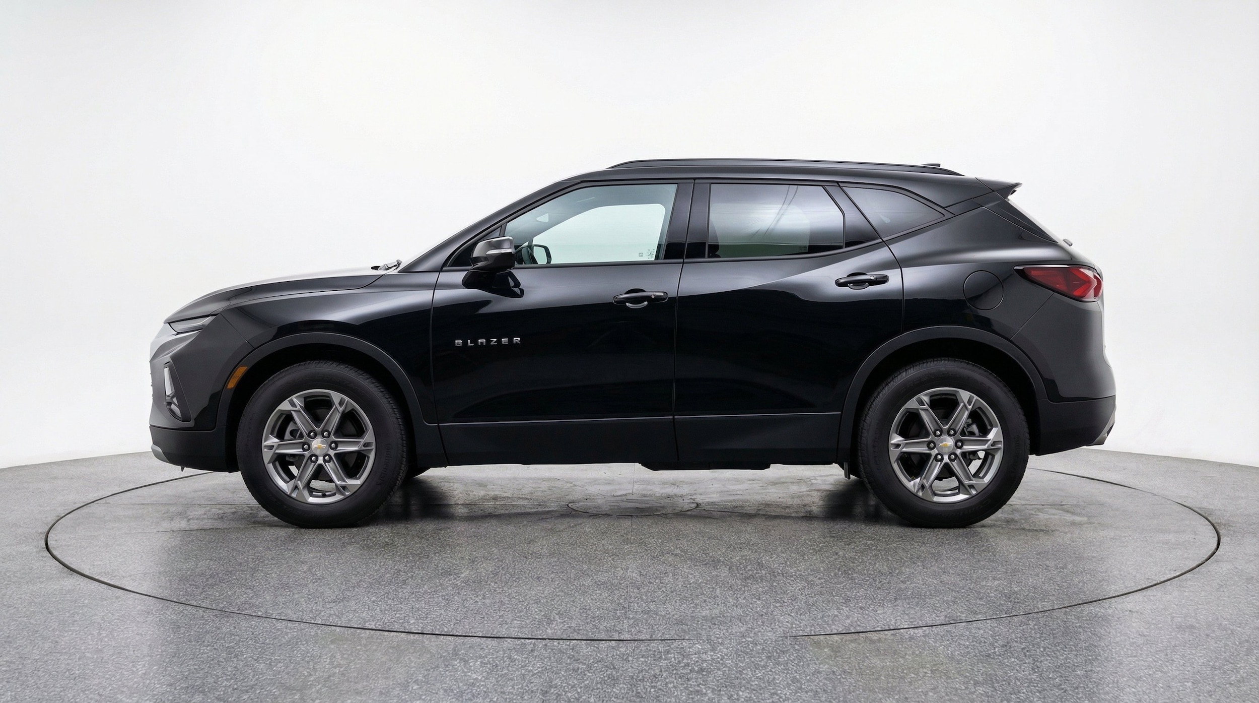 Thumbnail: 2025 Chevrolet Blazer - 5