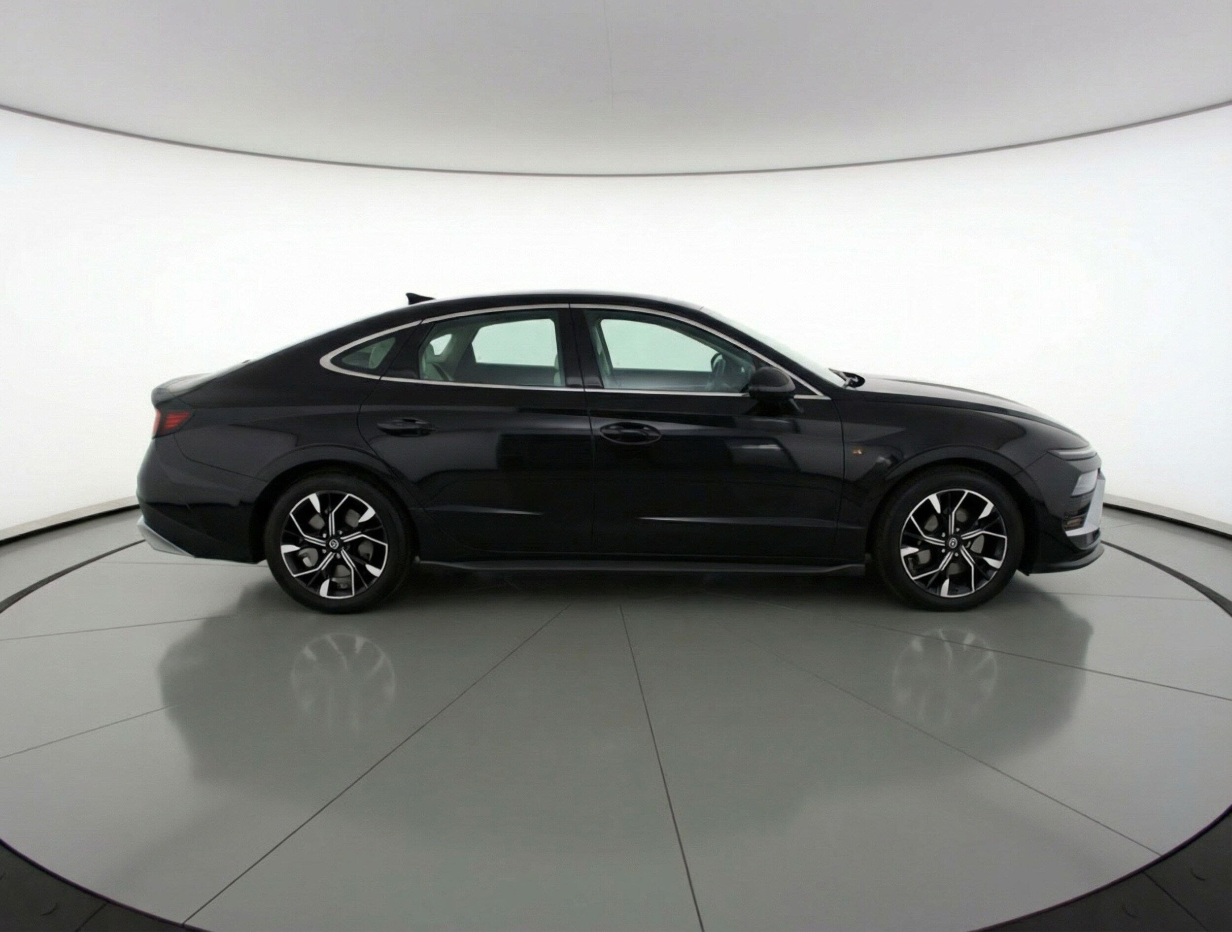 Thumbnail: 2025 Hyundai Sonata - 8