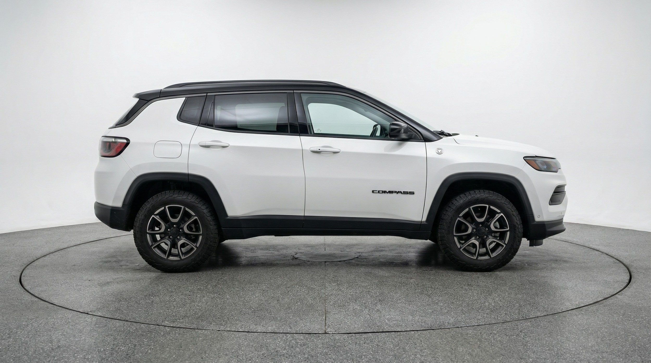 Thumbnail: 2025 Jeep Compass - 8