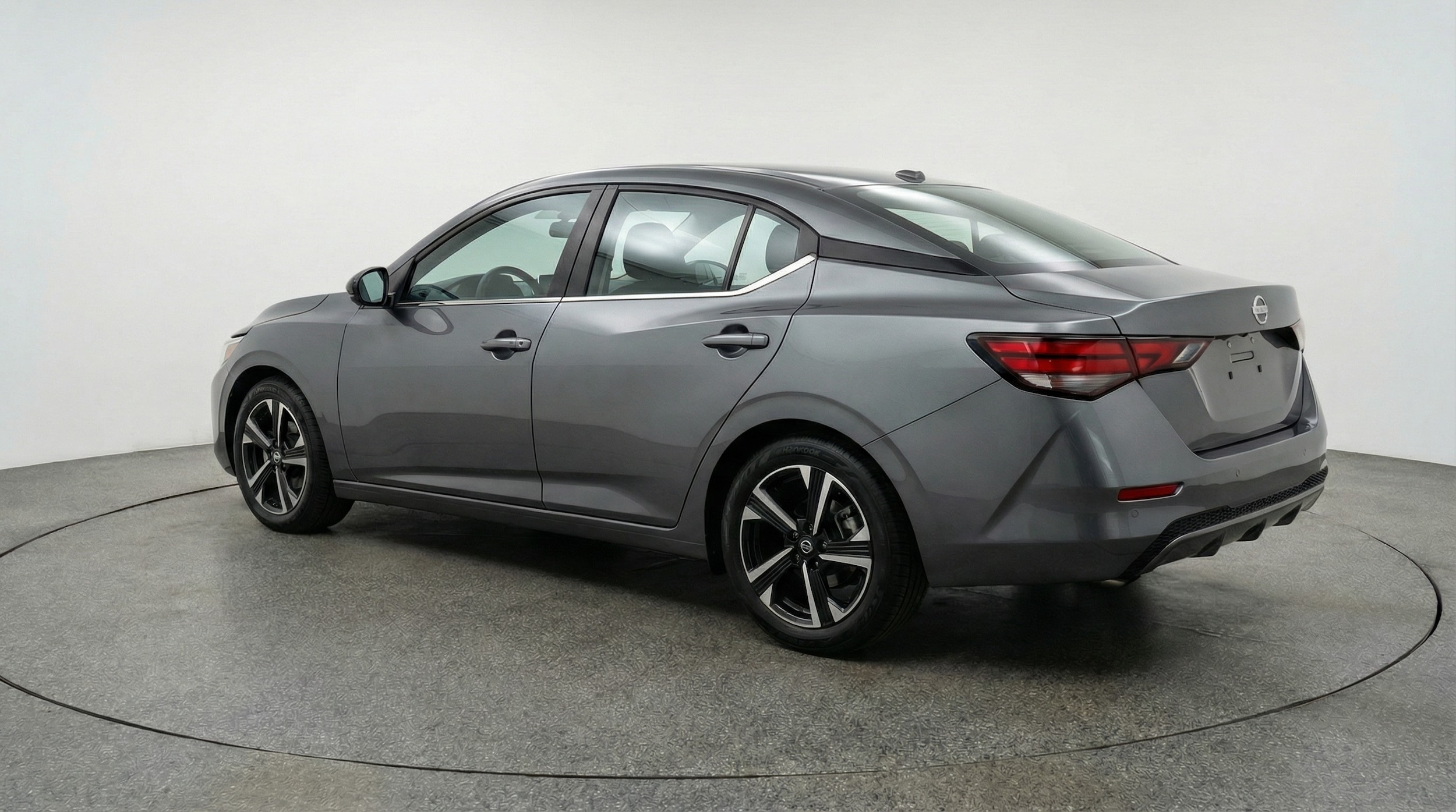 Thumbnail: 2025 Nissan Sentra - 5