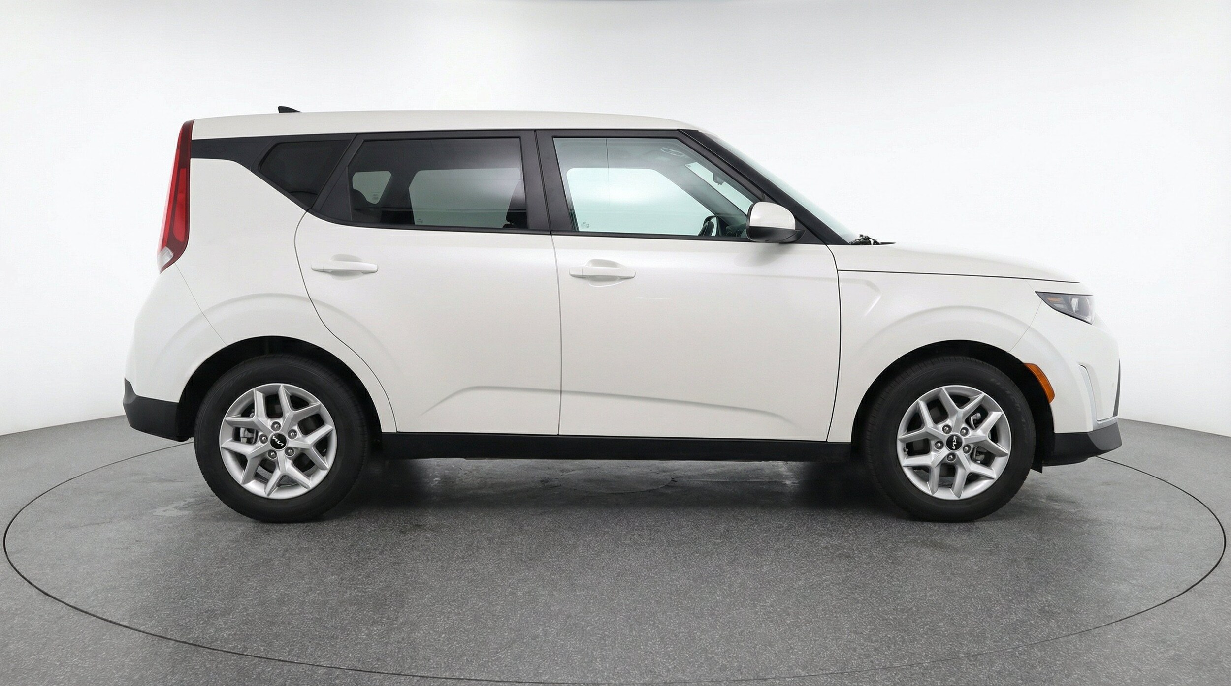 Thumbnail: 2025 Kia Soul - 11