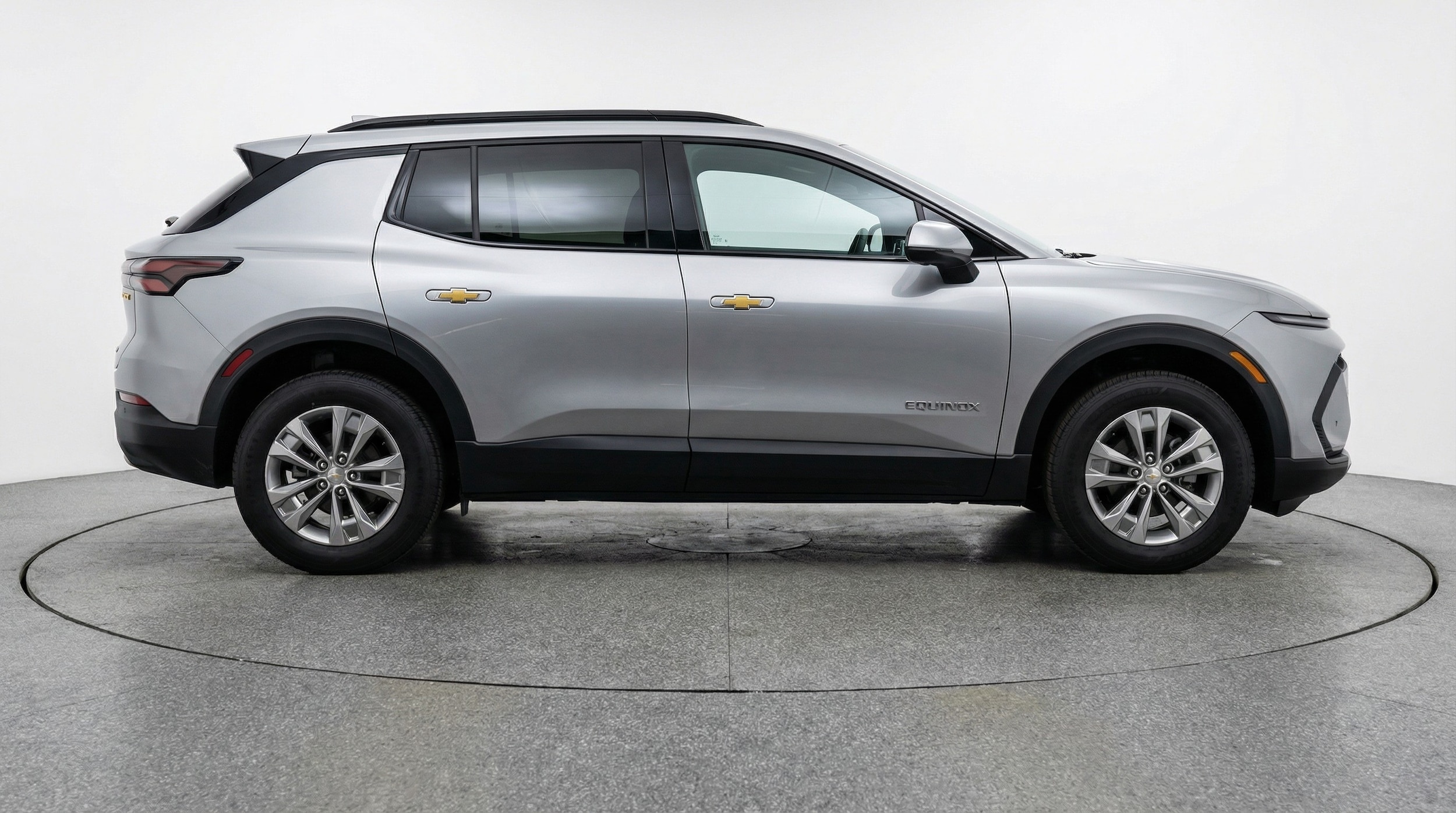 Thumbnail: 2025 Chevrolet Equinox - 8