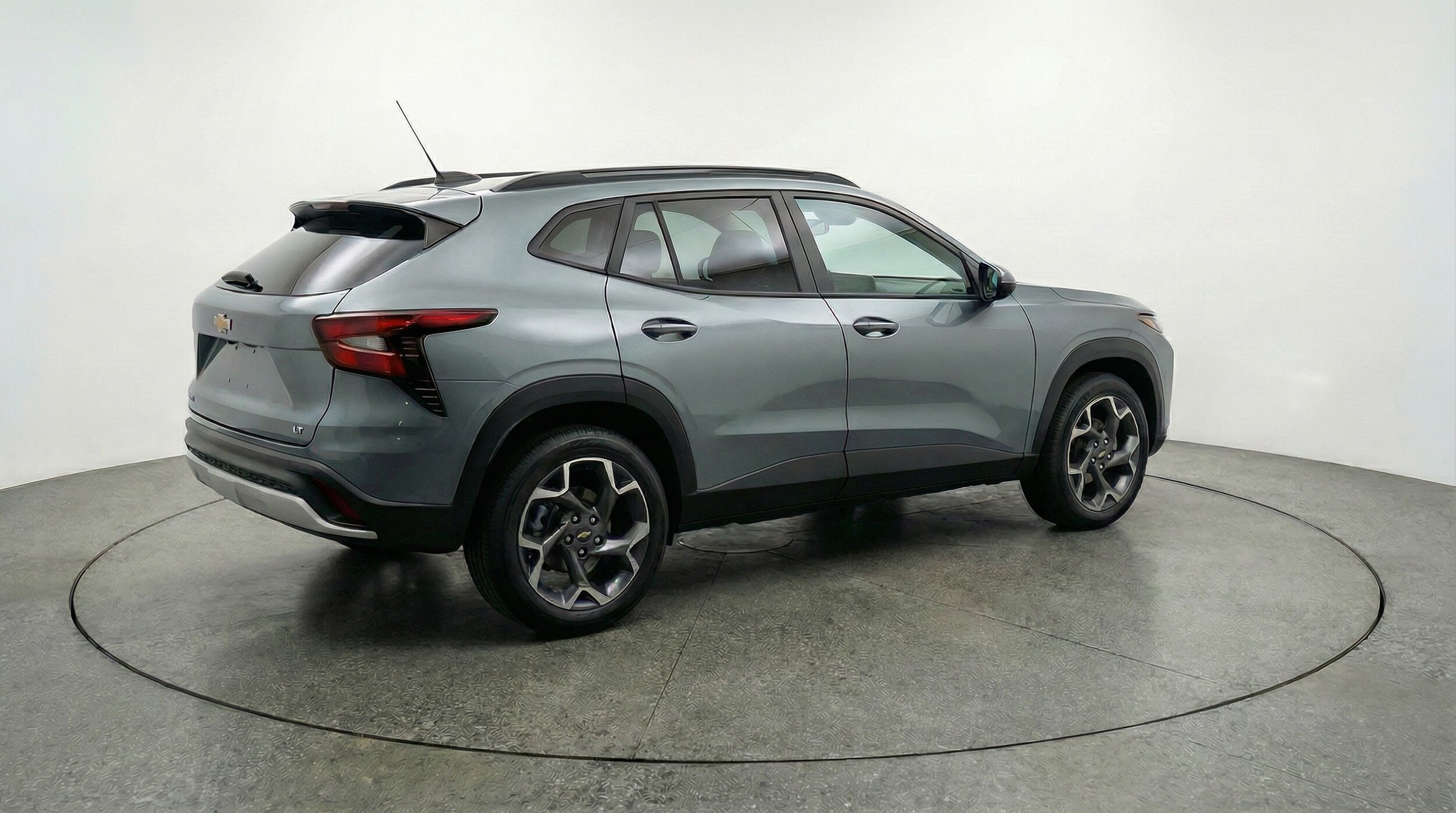 Thumbnail: 2025 Chevrolet Trax - 7