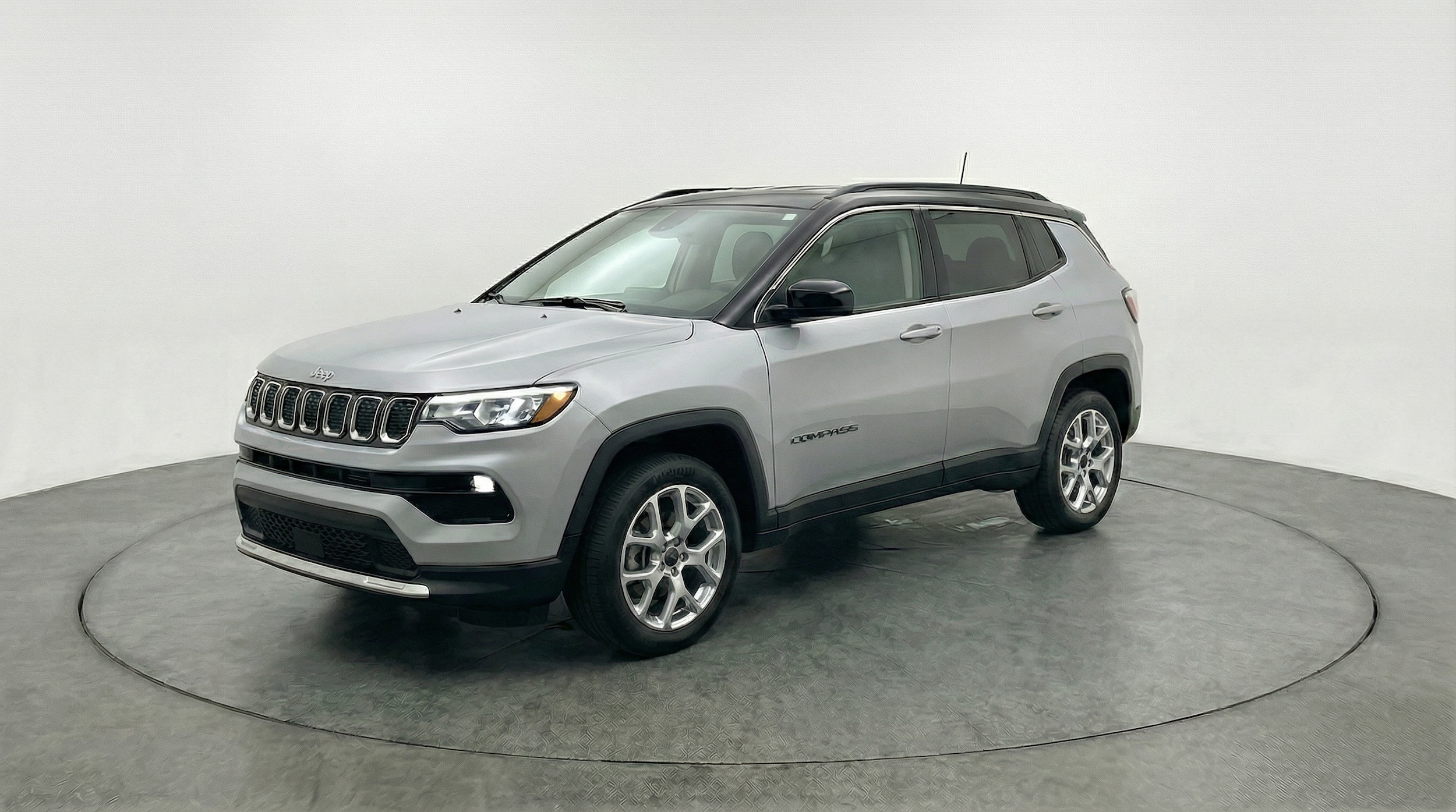Thumbnail: 2025 Jeep Compass - 3