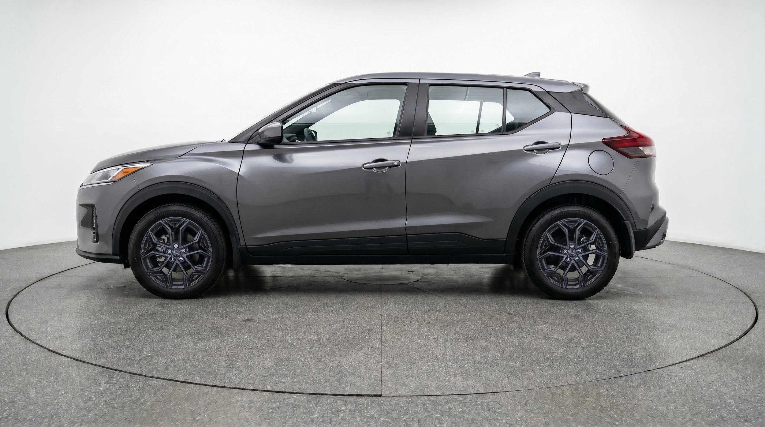 Thumbnail: 2026 Nissan Kicks - 5